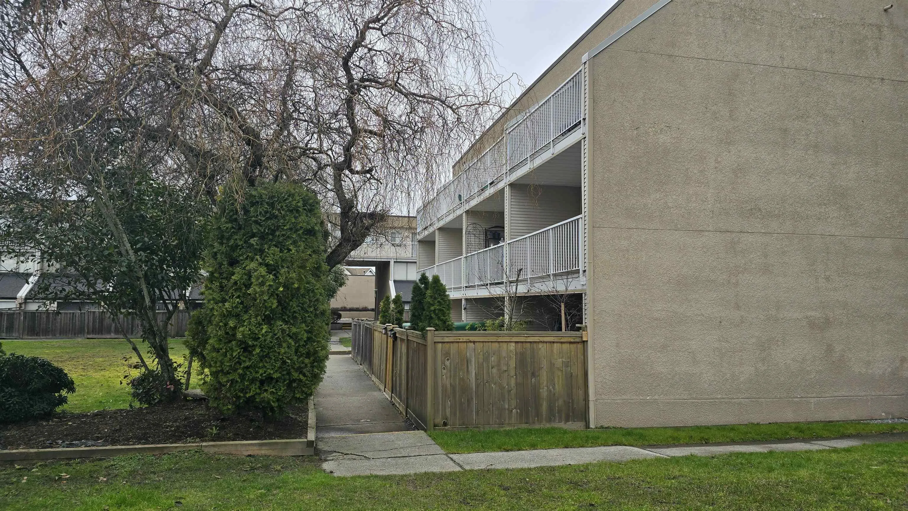 73 17712 60 Avenue