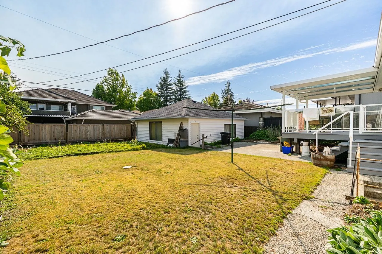 6546 Dunnedin Street