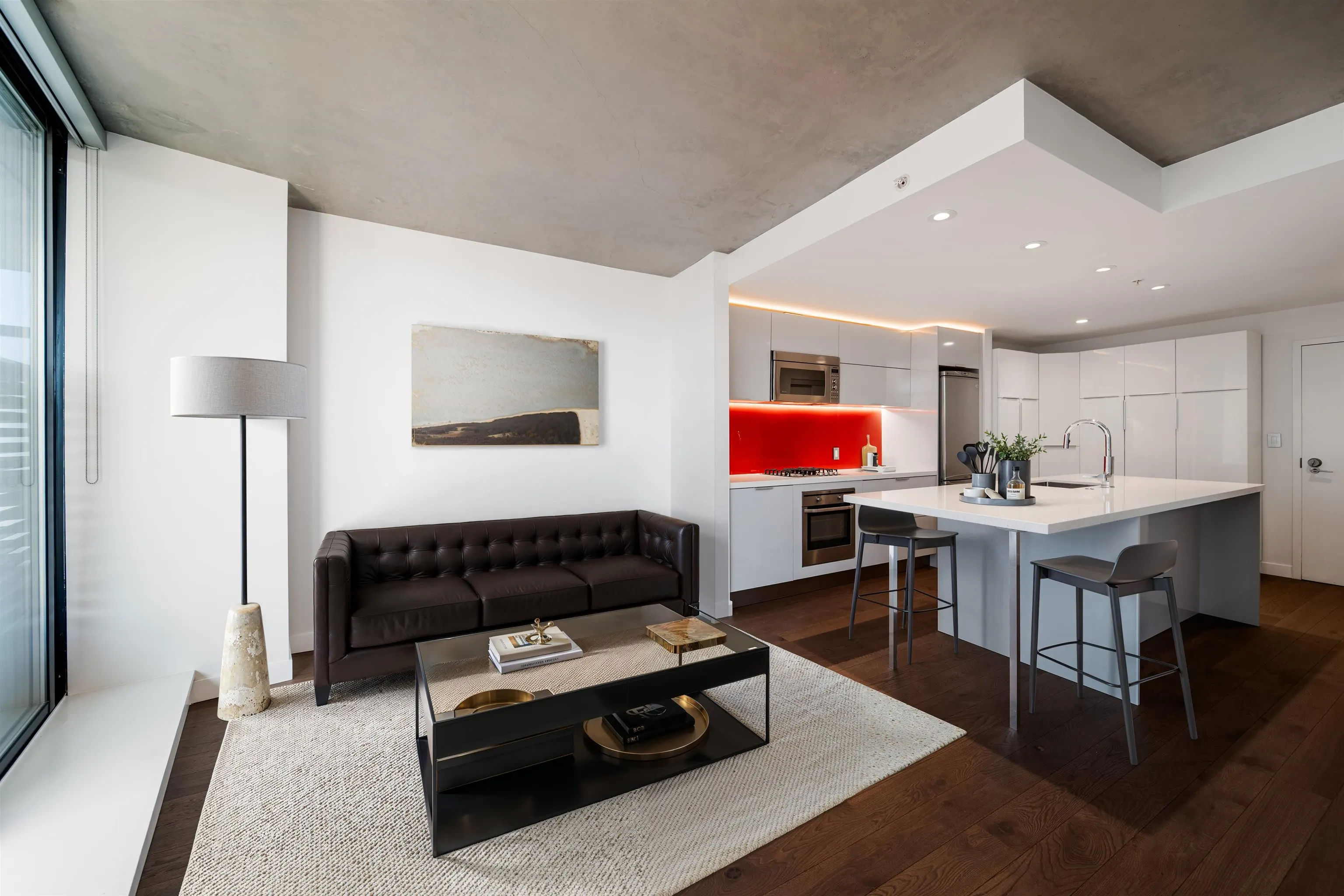 2508 108 W Cordova Street