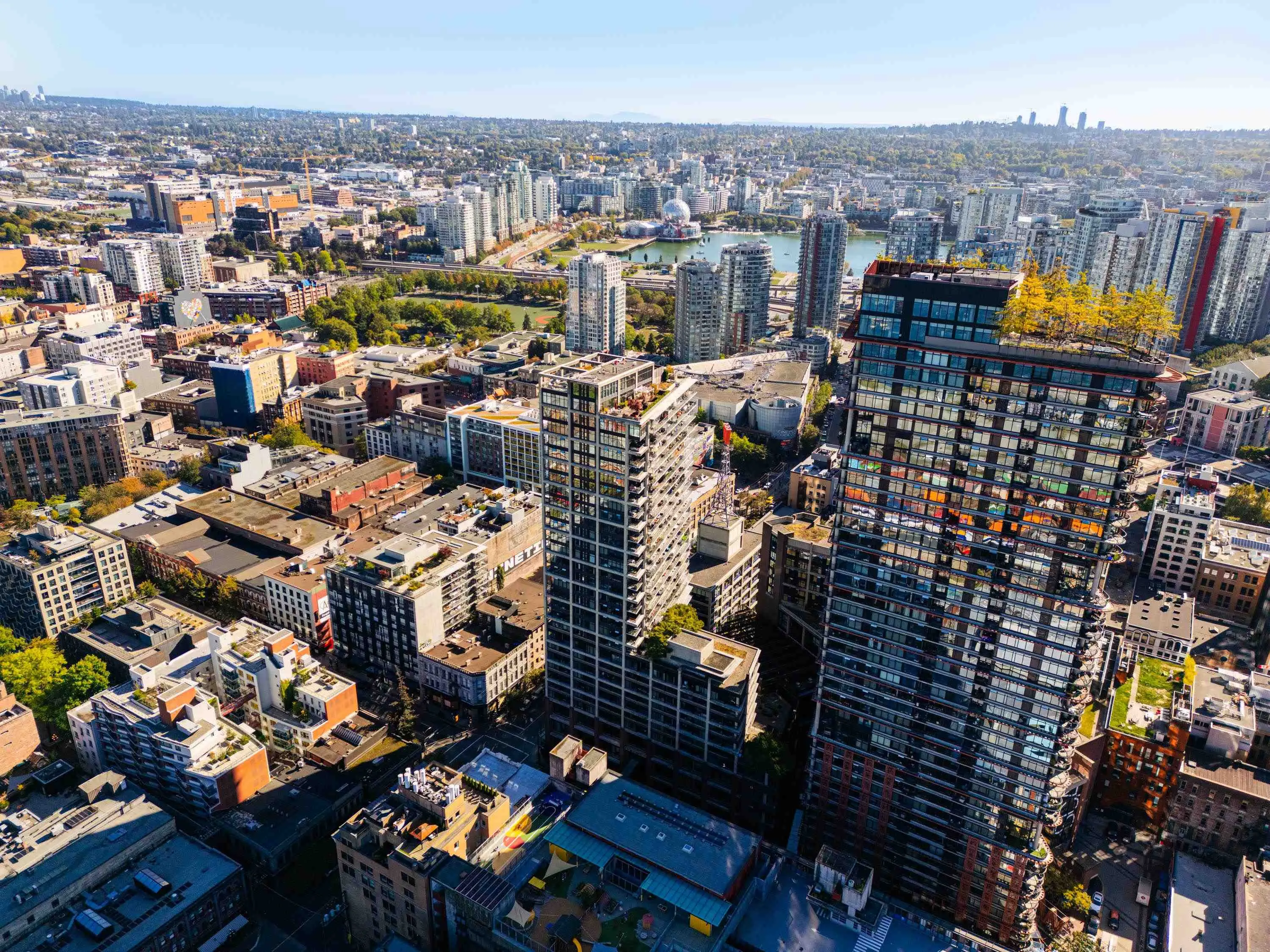 2508 108 W Cordova Street