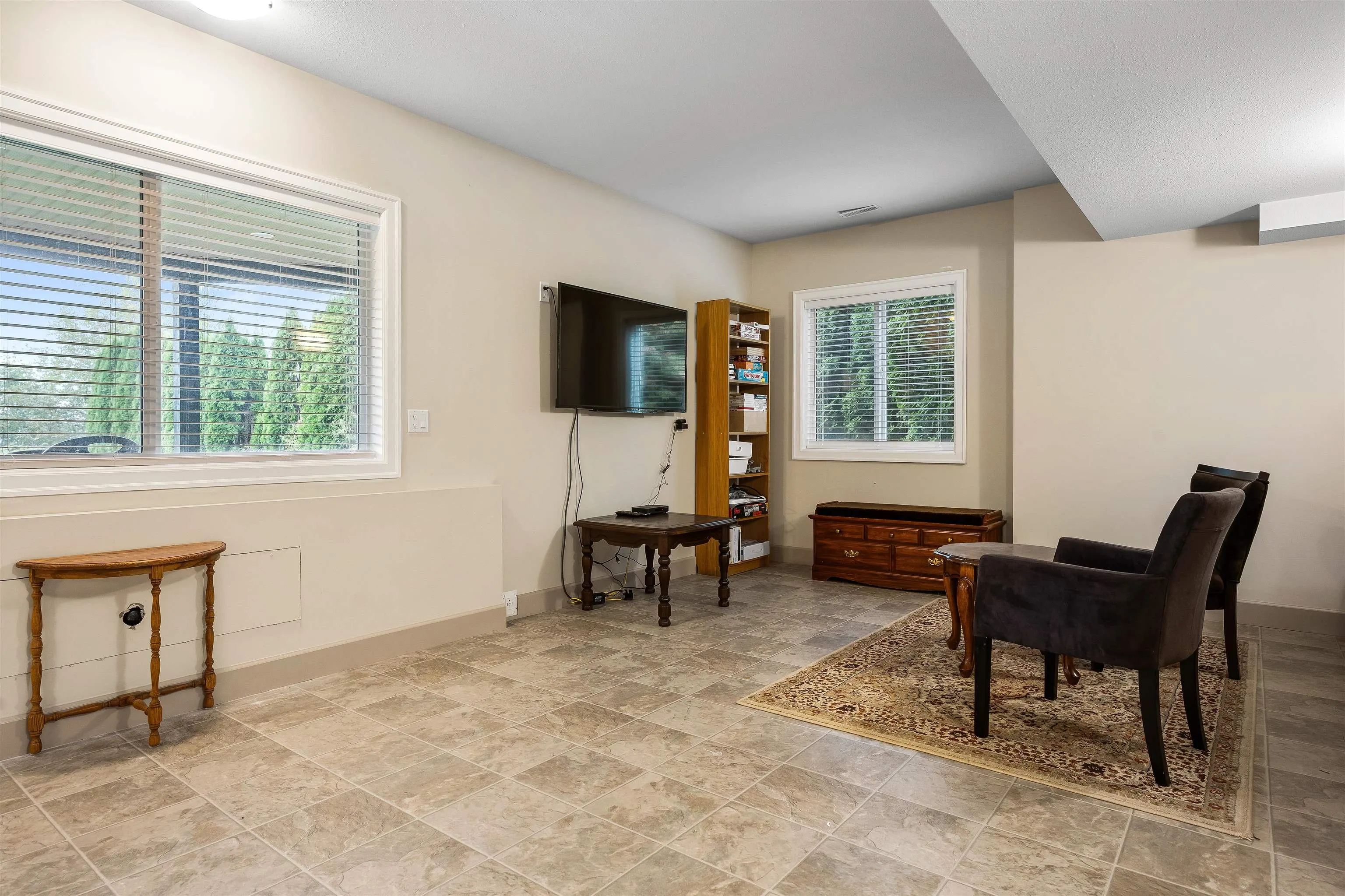 46052 Bridle Ridge Crescent