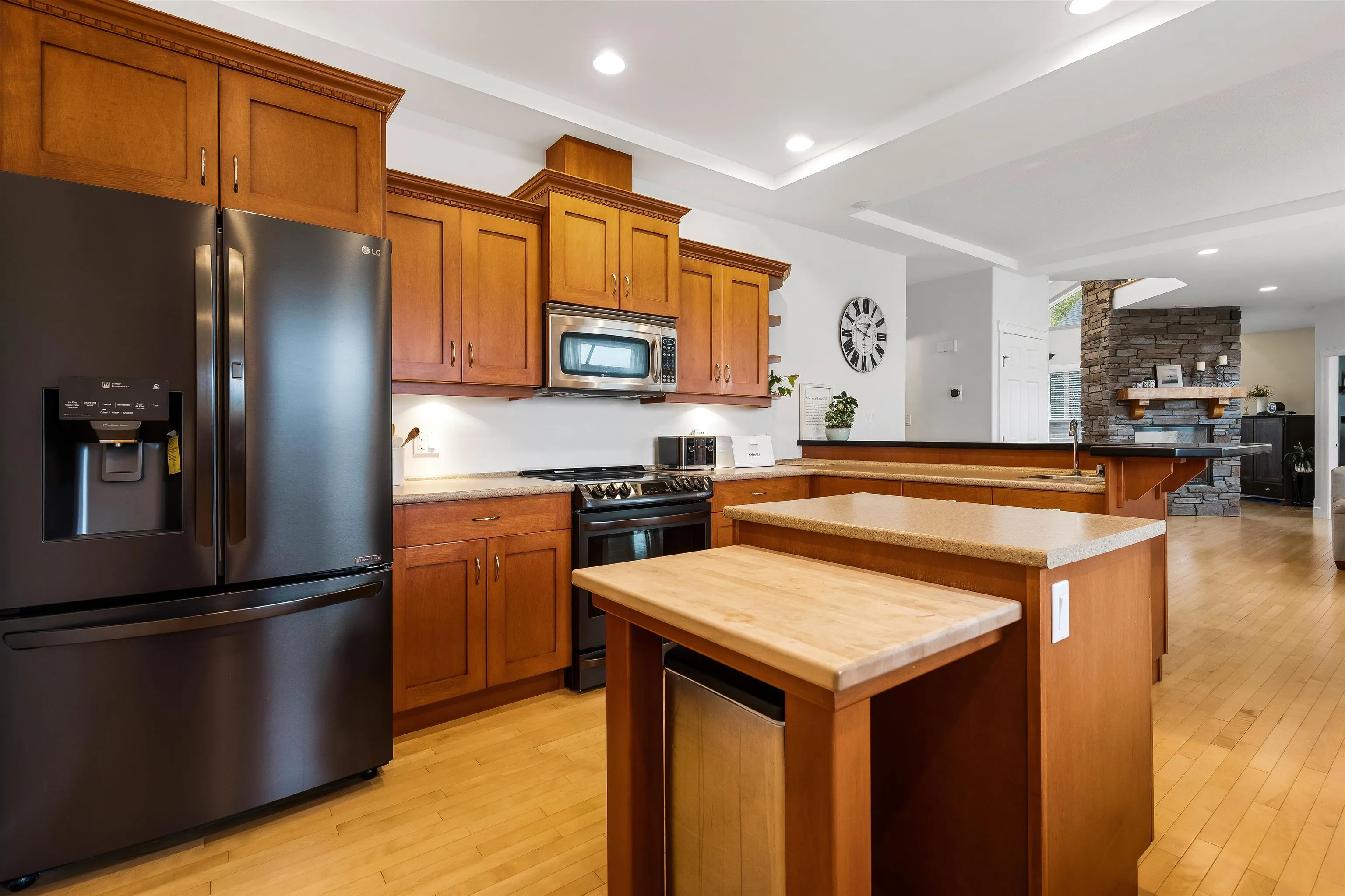 46052 Bridle Ridge Crescent