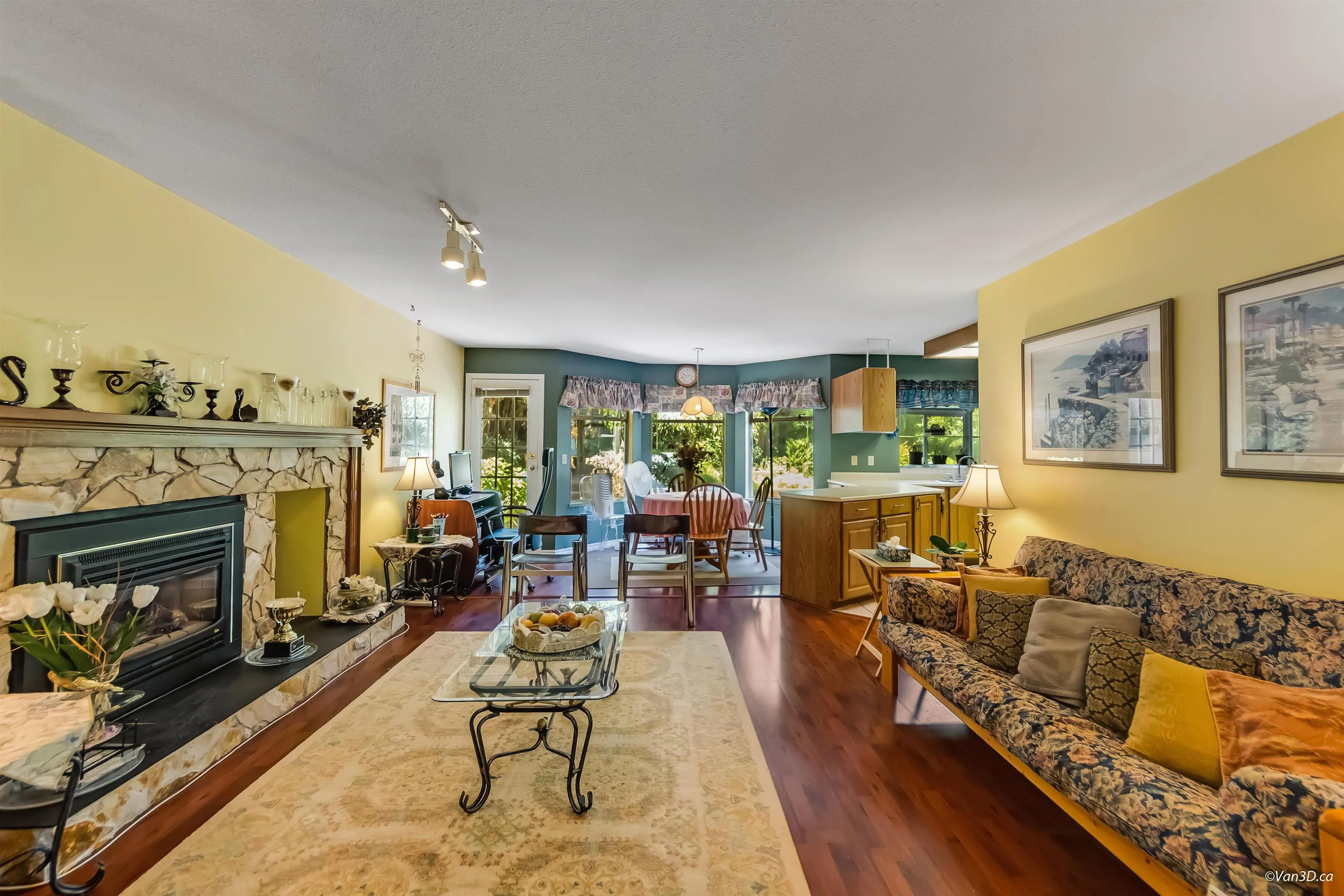 1207 Durant Drive