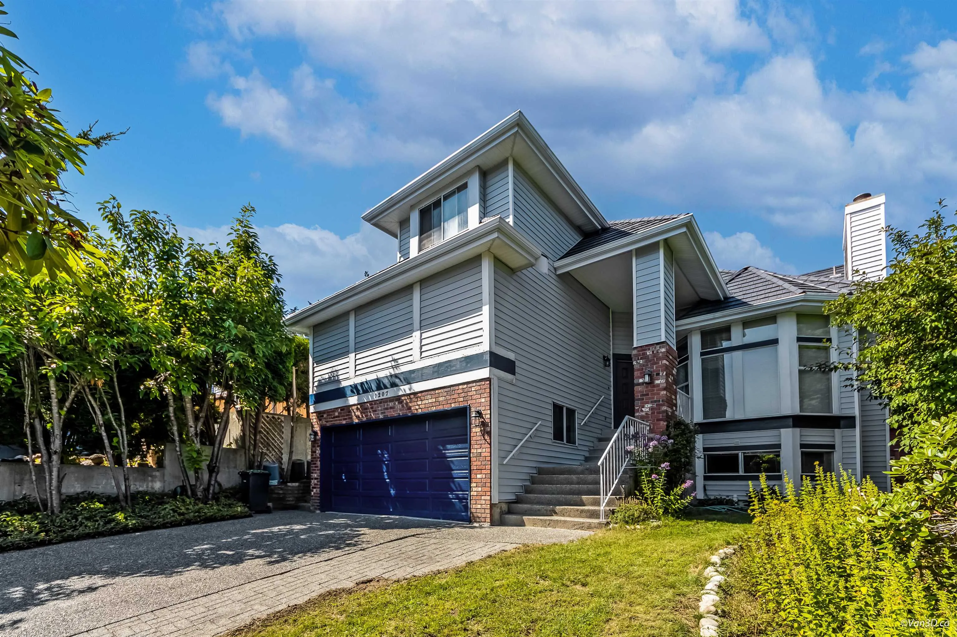 1207 Durant Drive