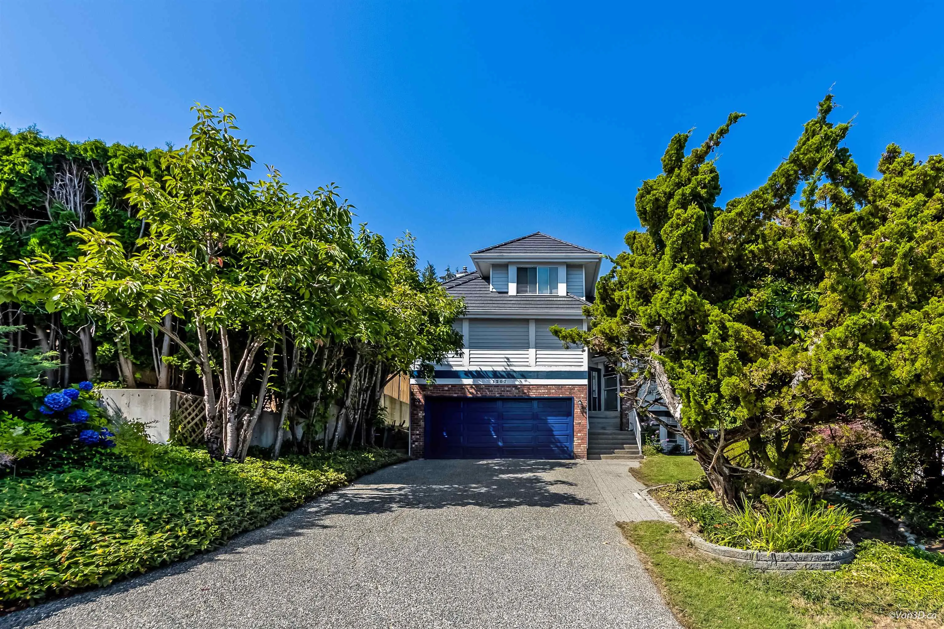 1207 Durant Drive