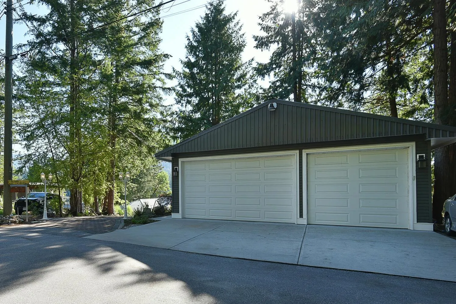 12828 Gilden Road