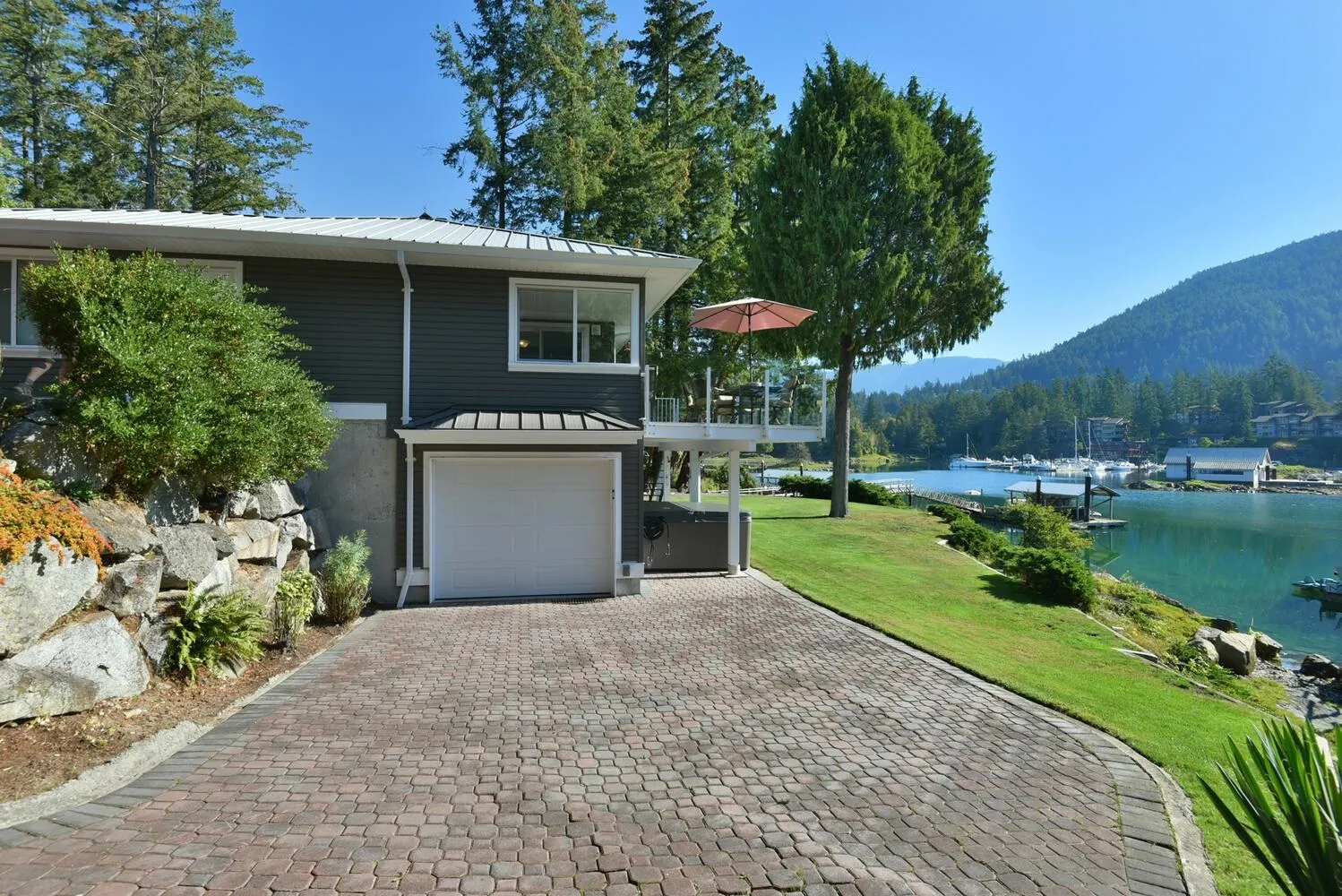 12828 Gilden Road