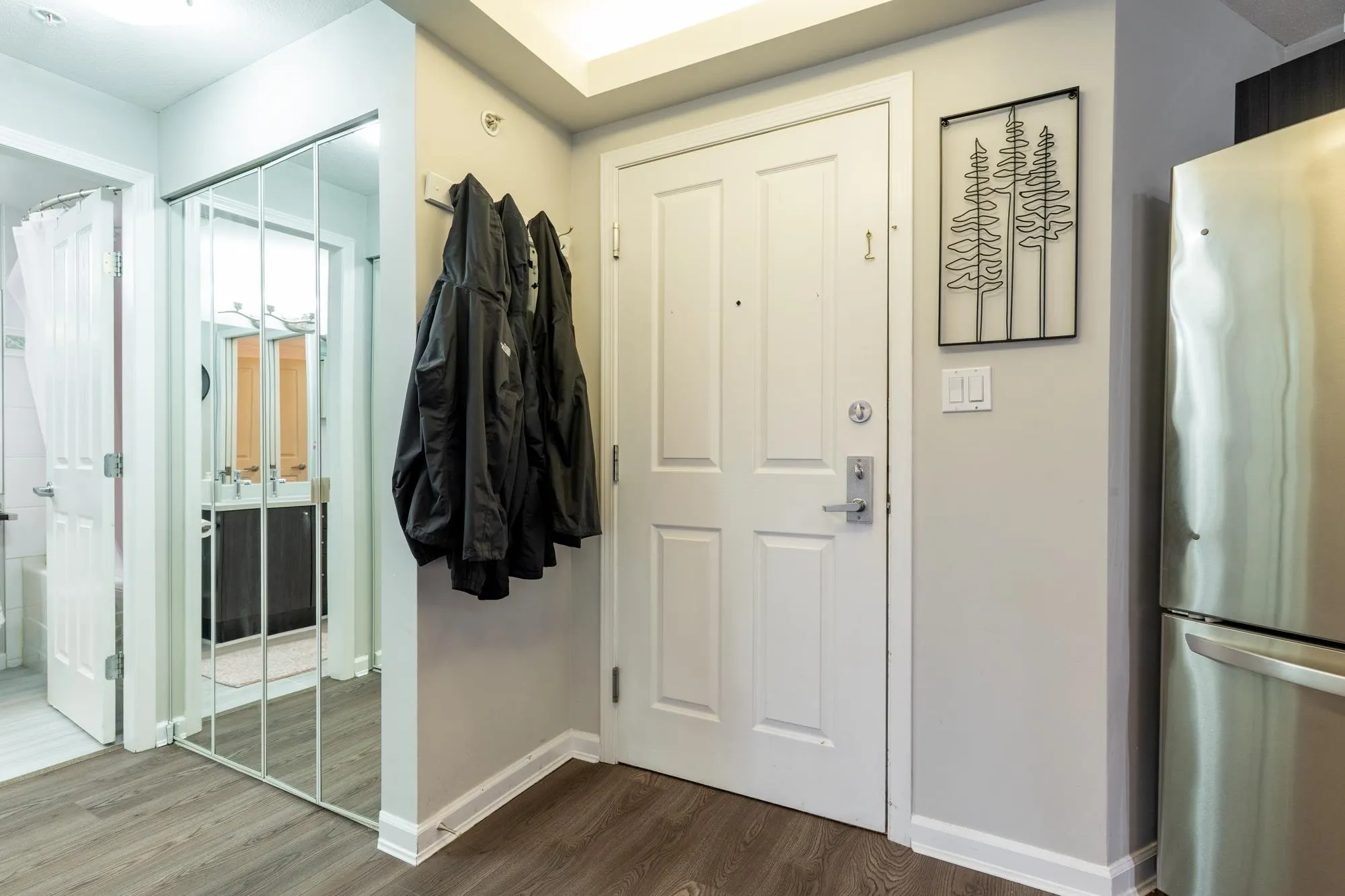 A306 2099 Lougheed Highway