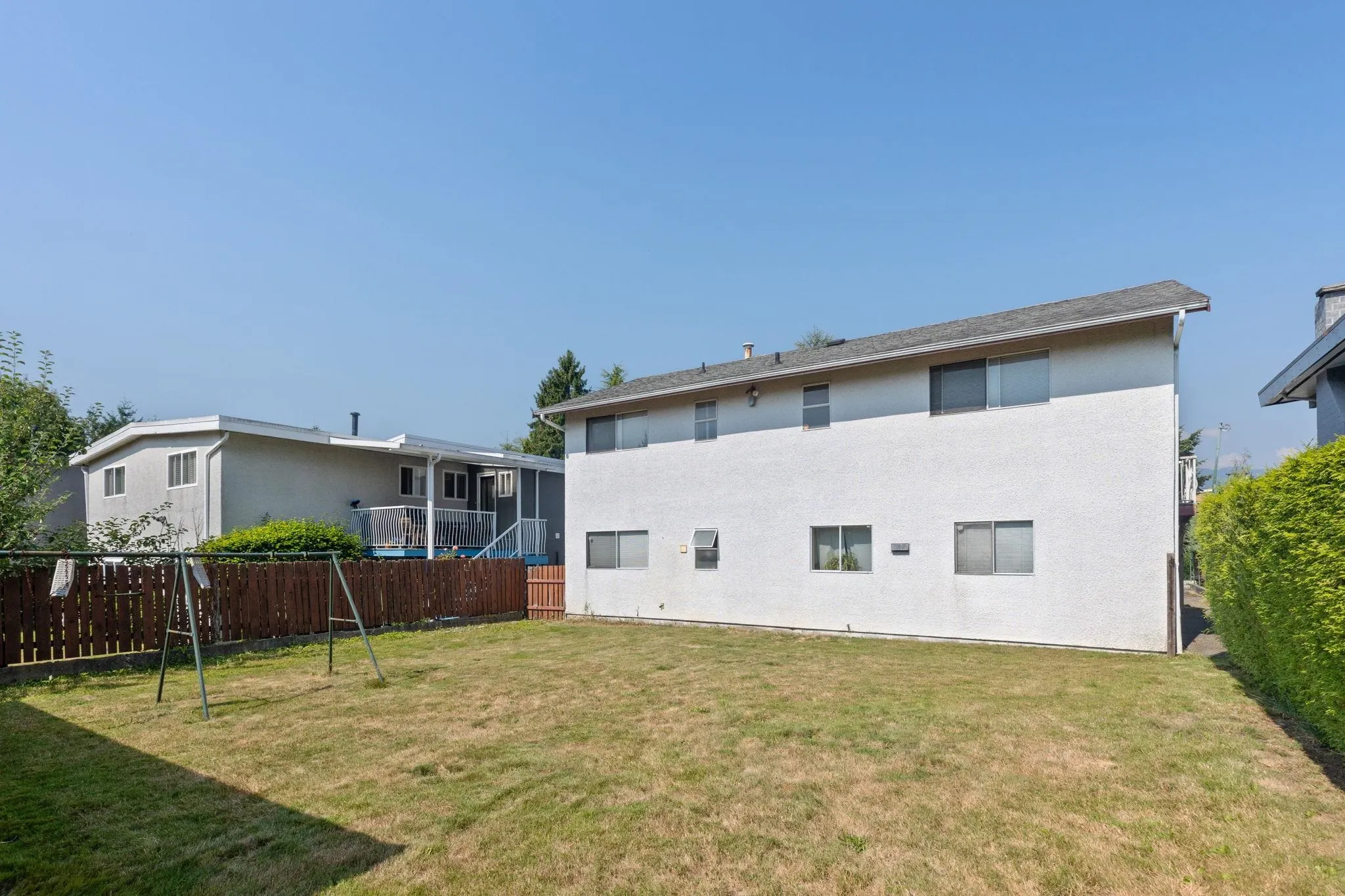 920 Everett Crescent