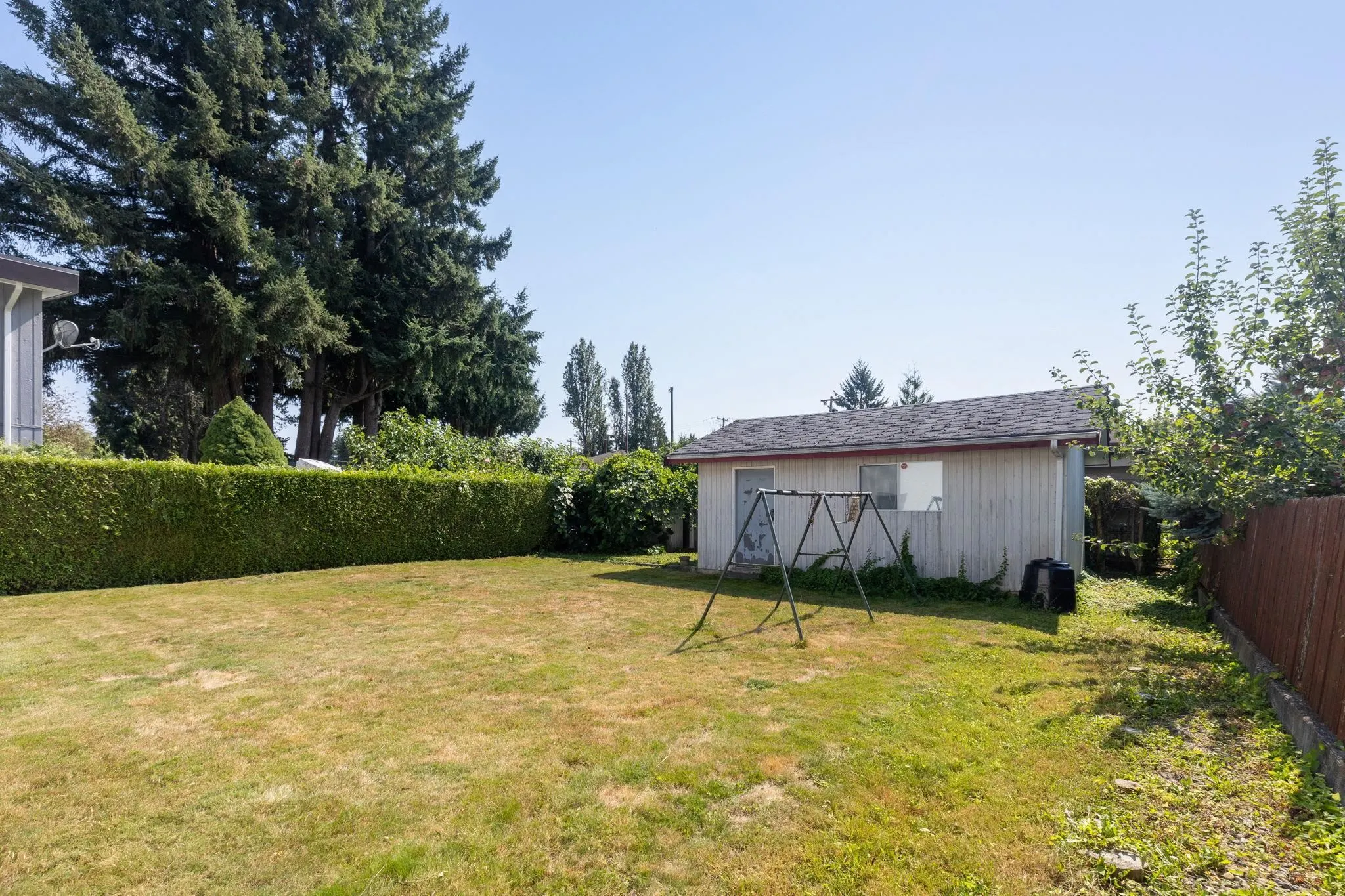 920 Everett Crescent
