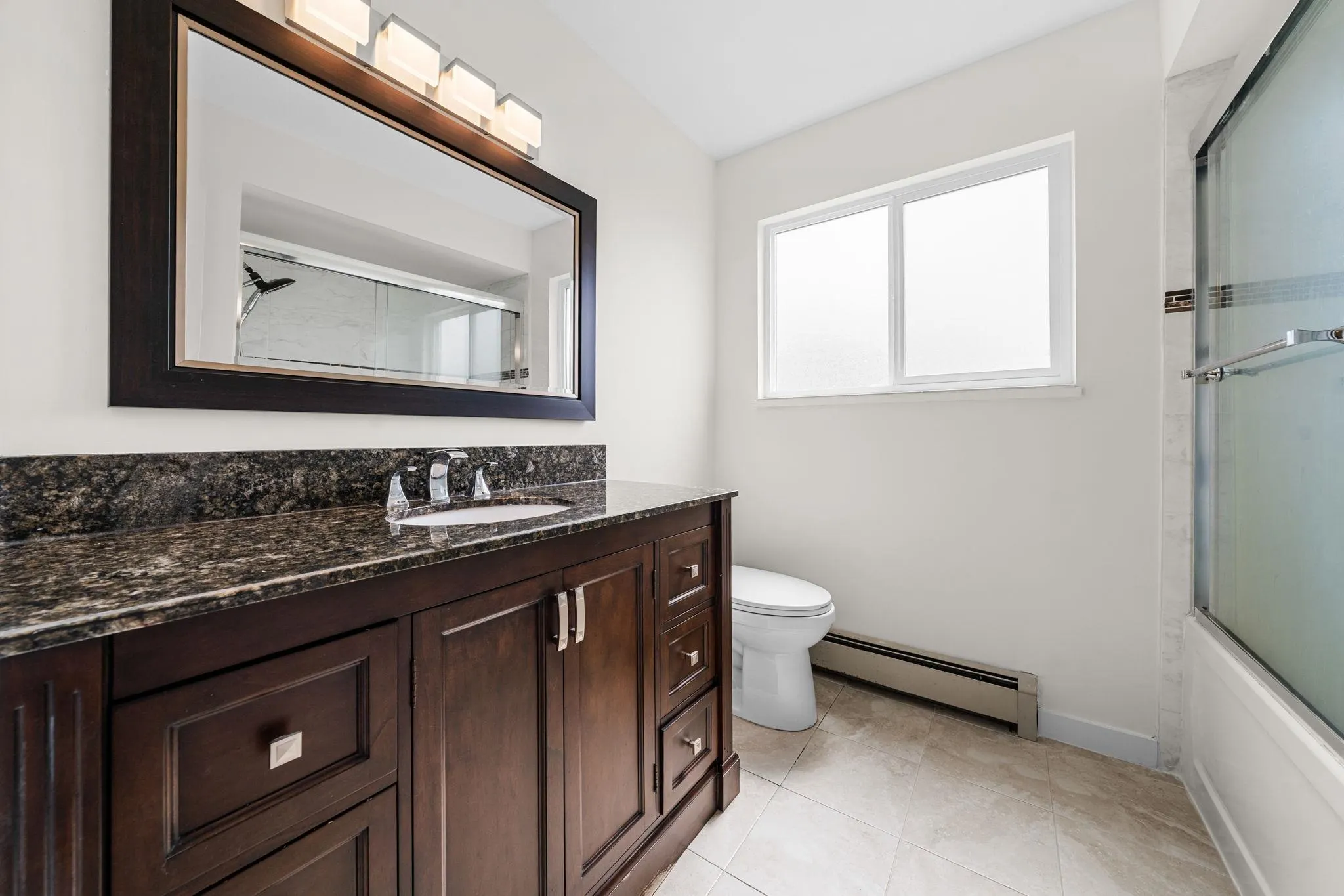 11818 Woodlynn Court