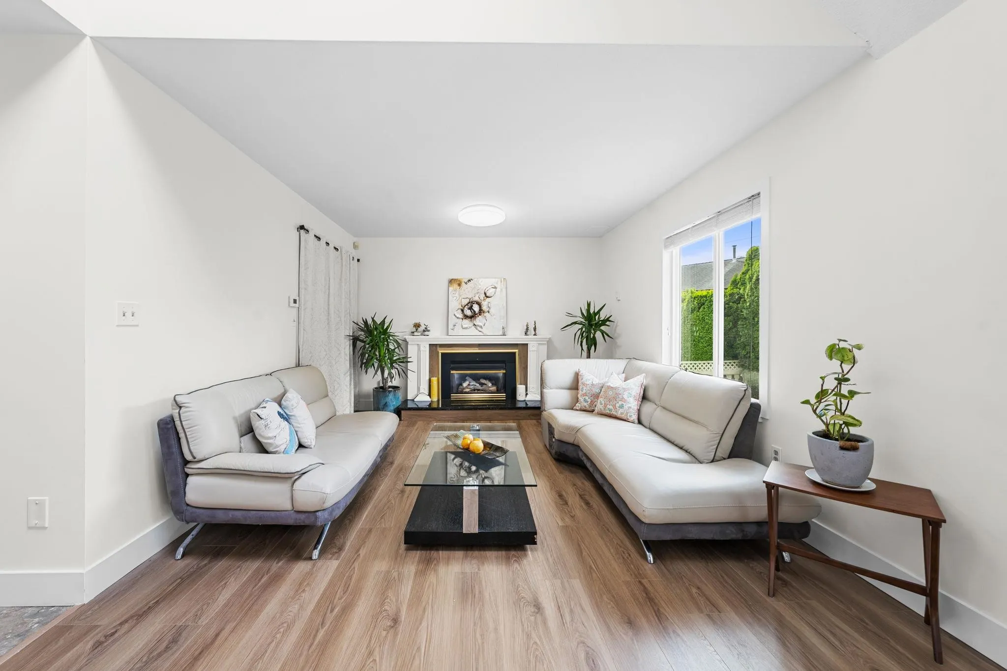 11818 Woodlynn Court