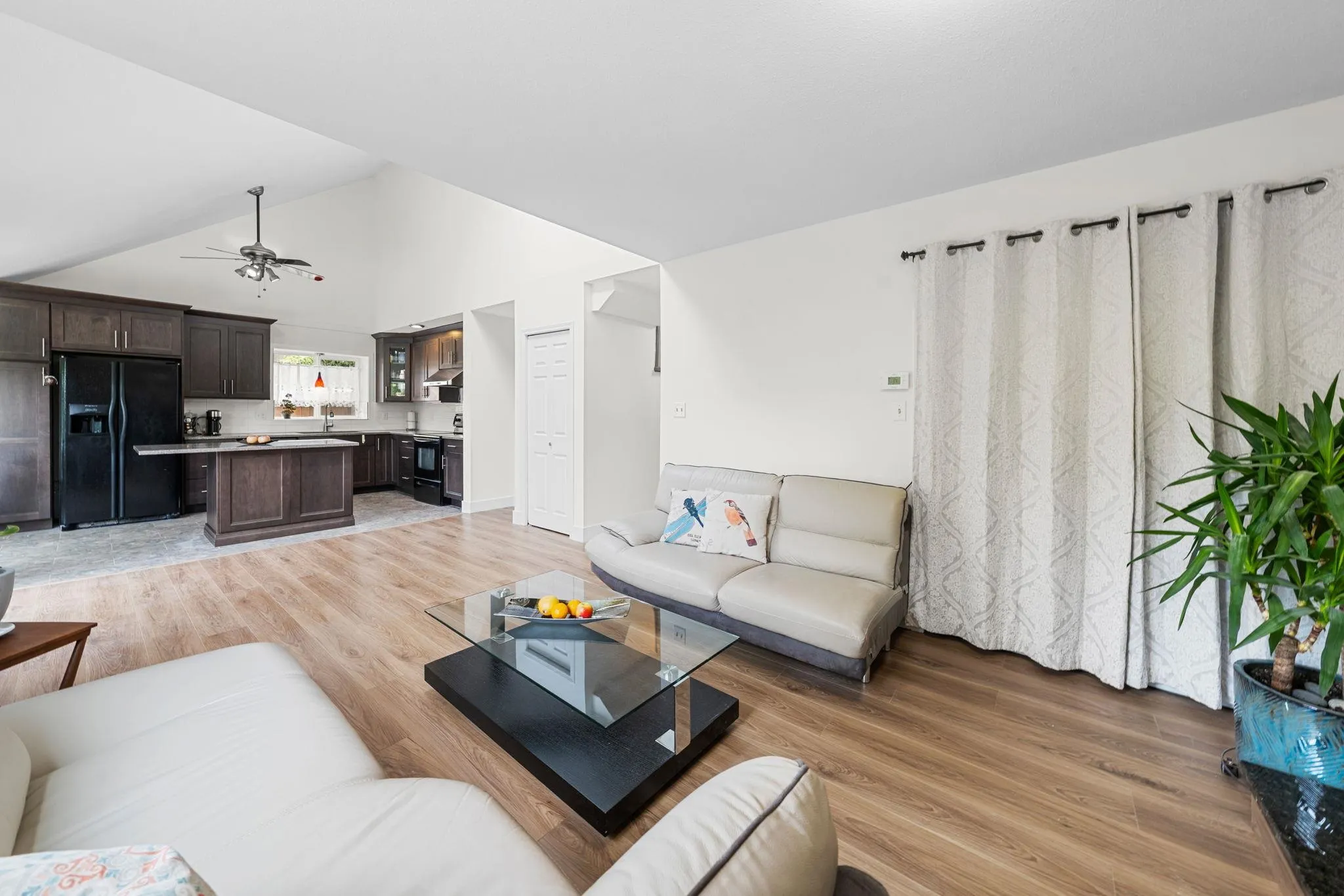 11818 Woodlynn Court