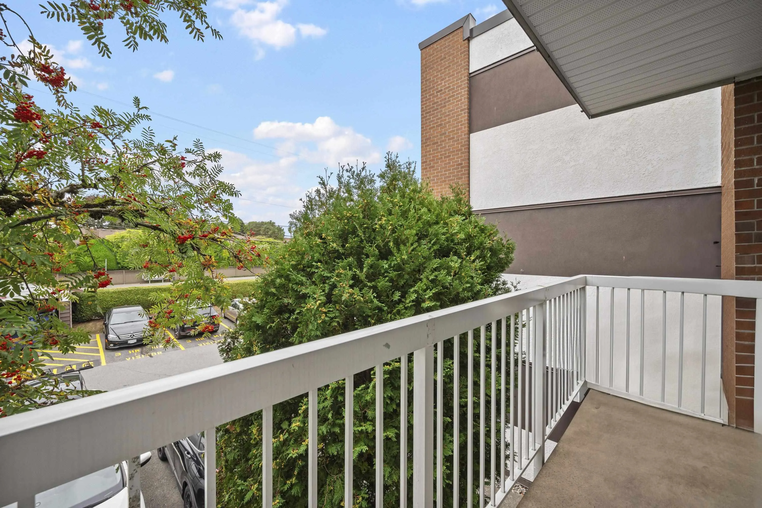 204 8020 Ryan Road