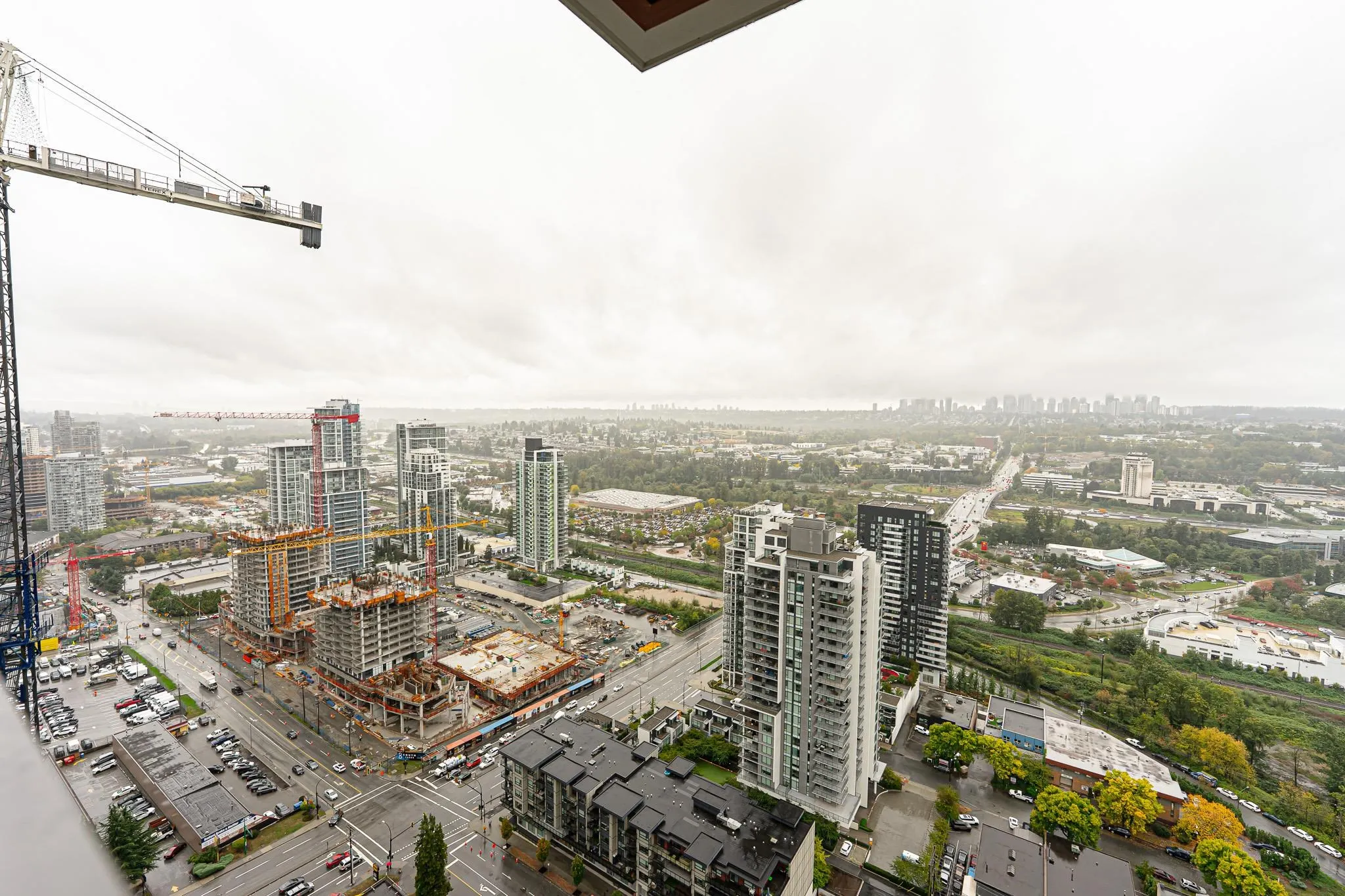 3406 2085 Skyline Court