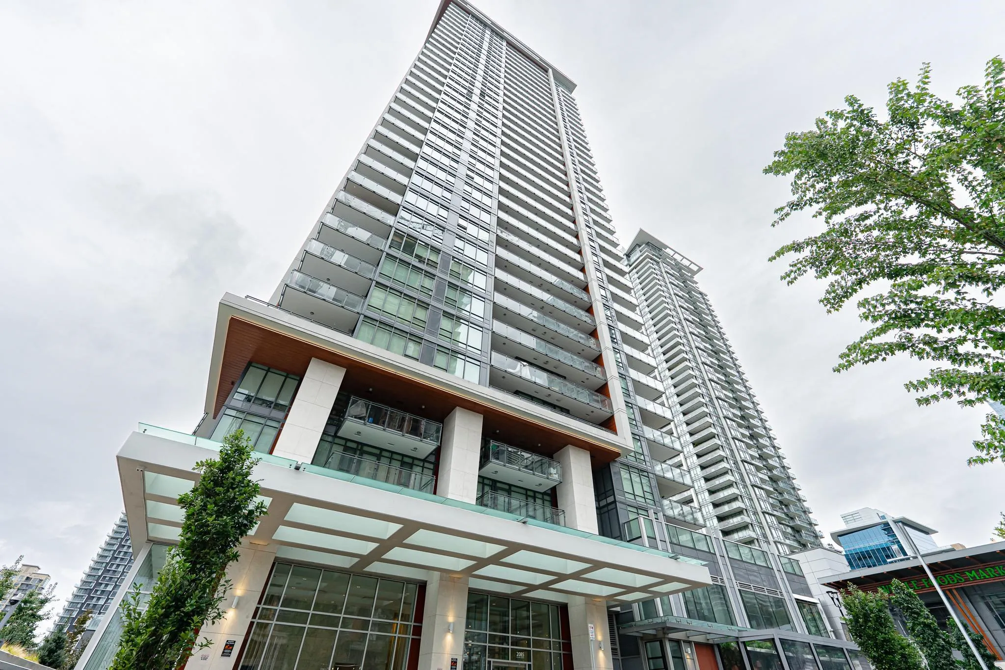3406 2085 Skyline Court