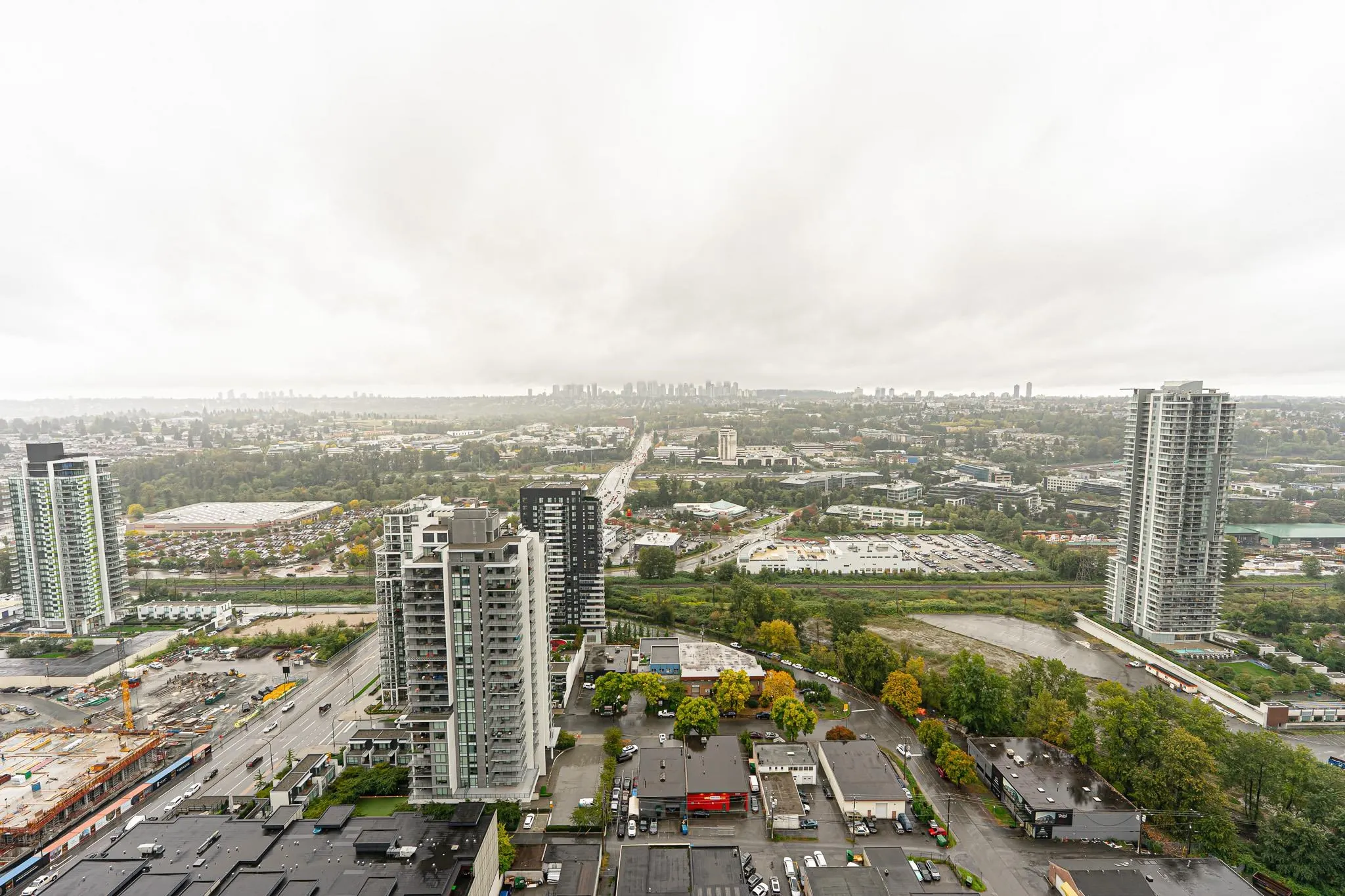 3406 2085 Skyline Court