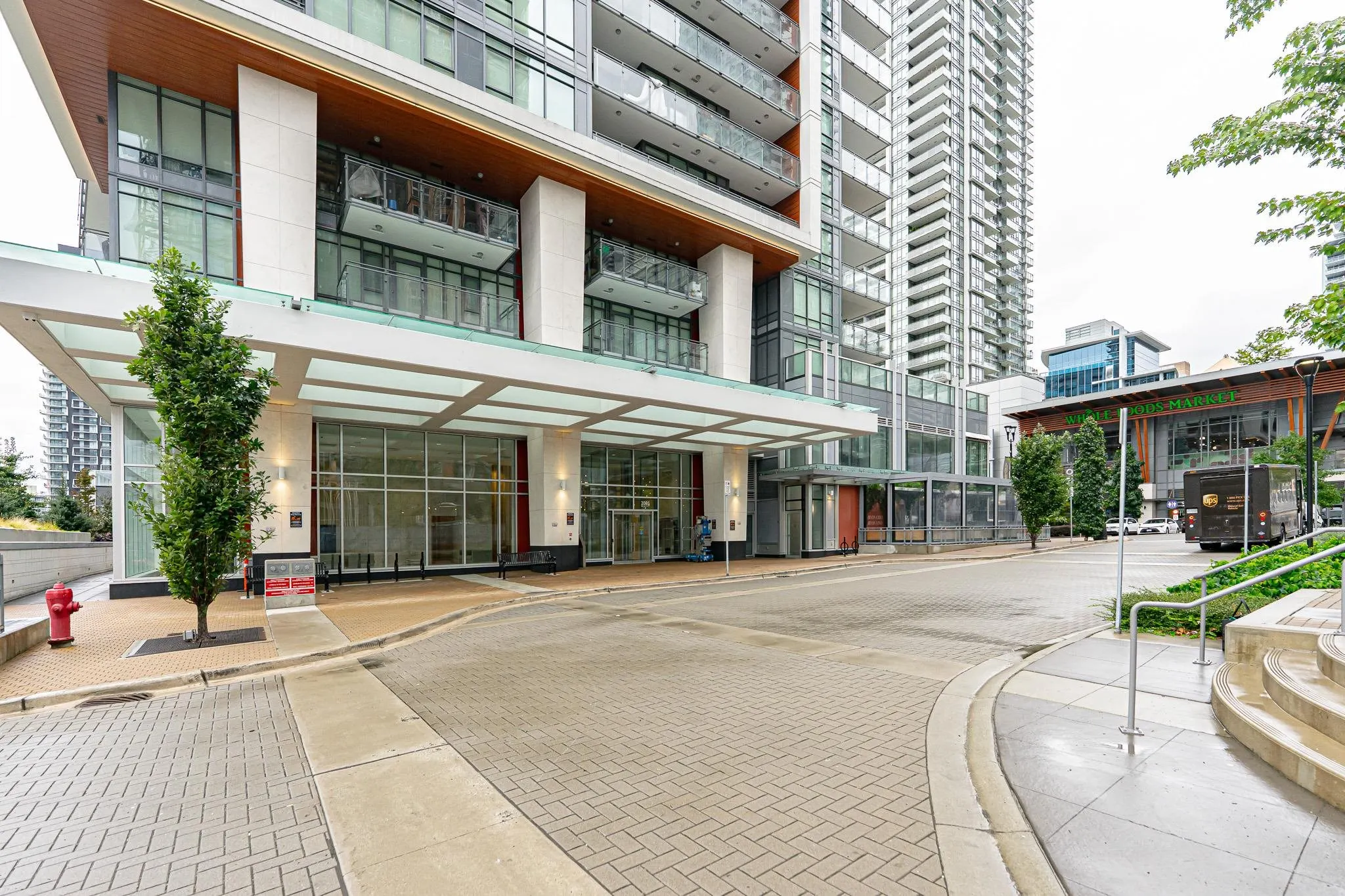 3406 2085 Skyline Court