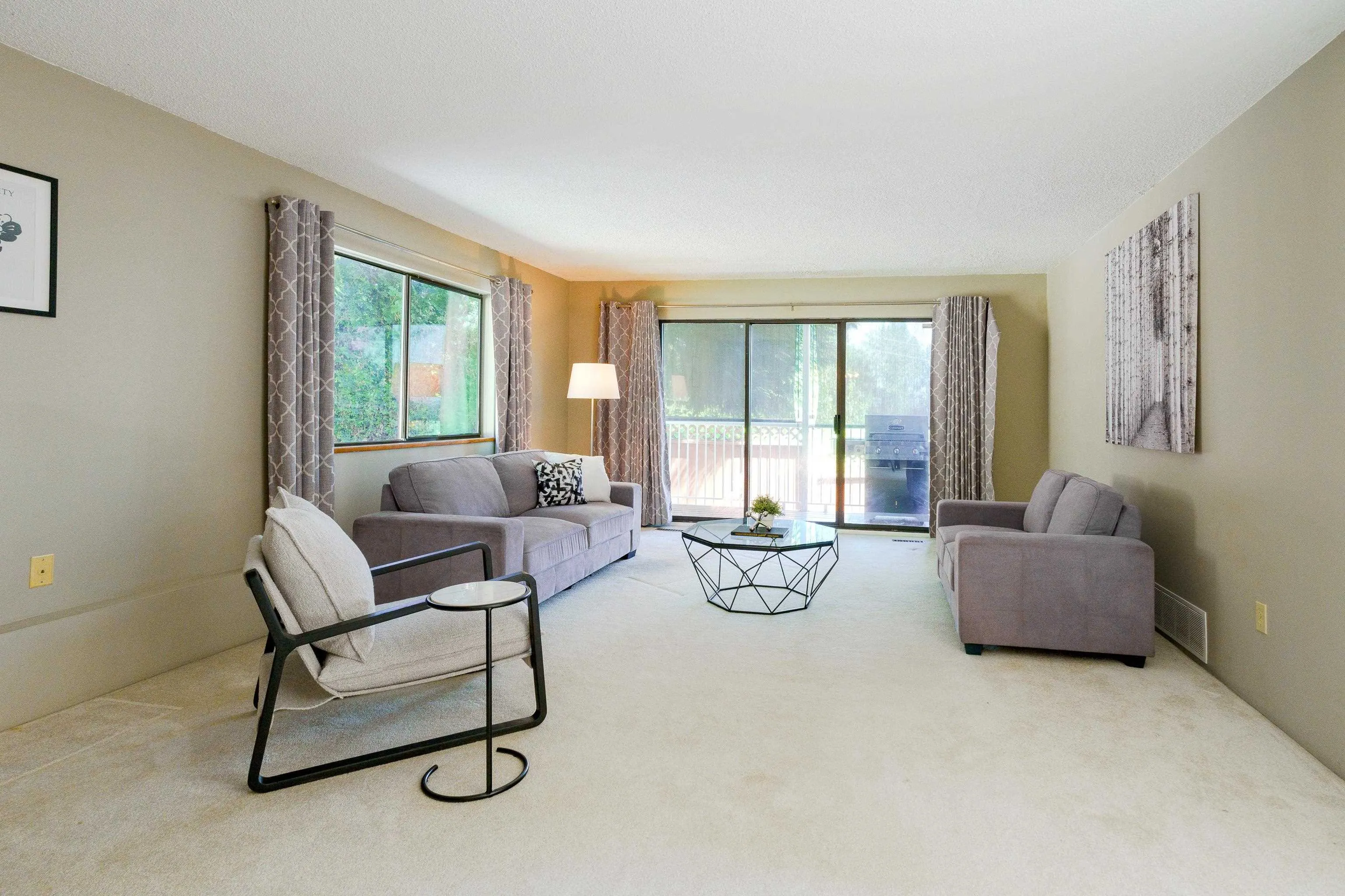1261 Lansdowne Drive