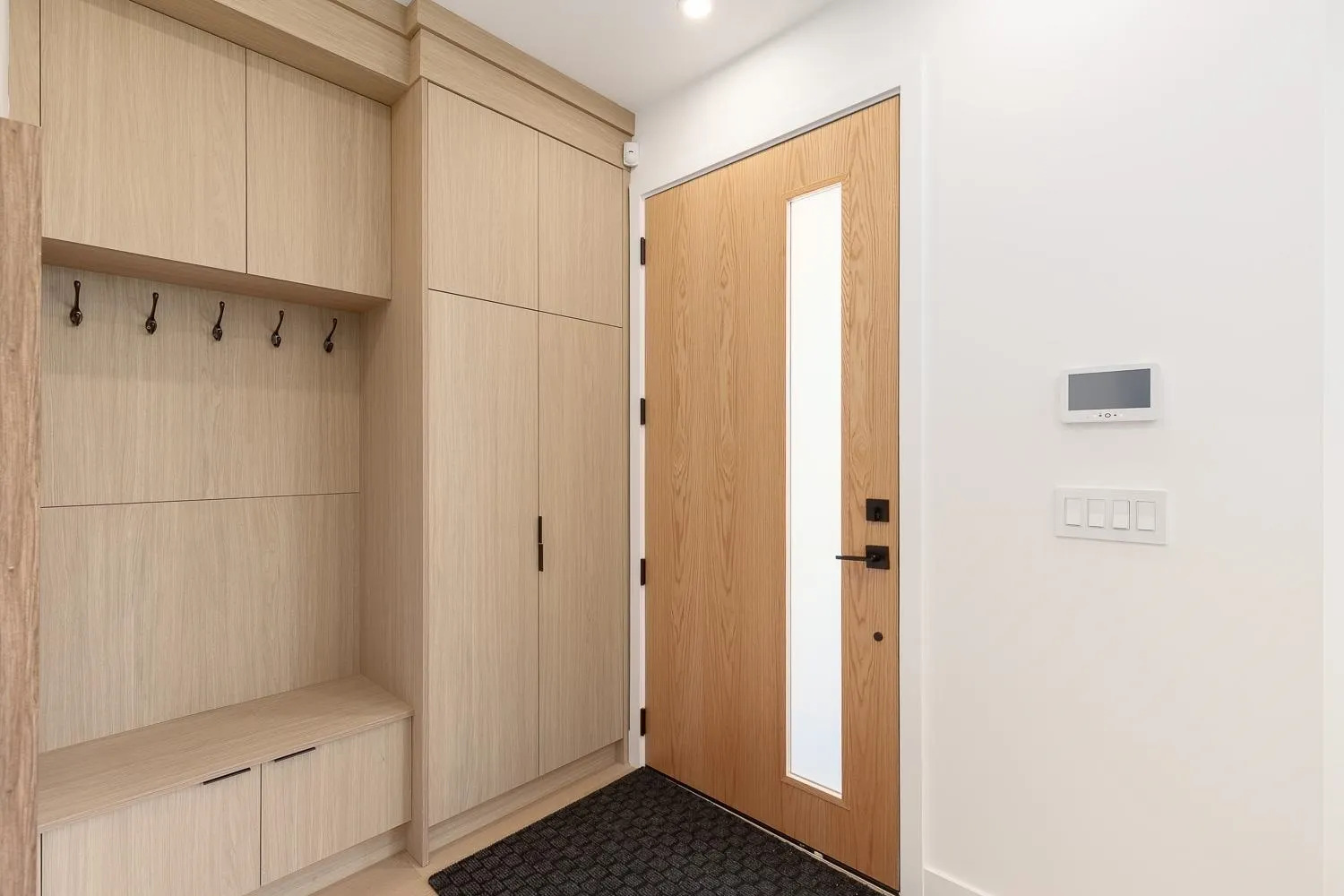 1 3536 W 14th Avenue