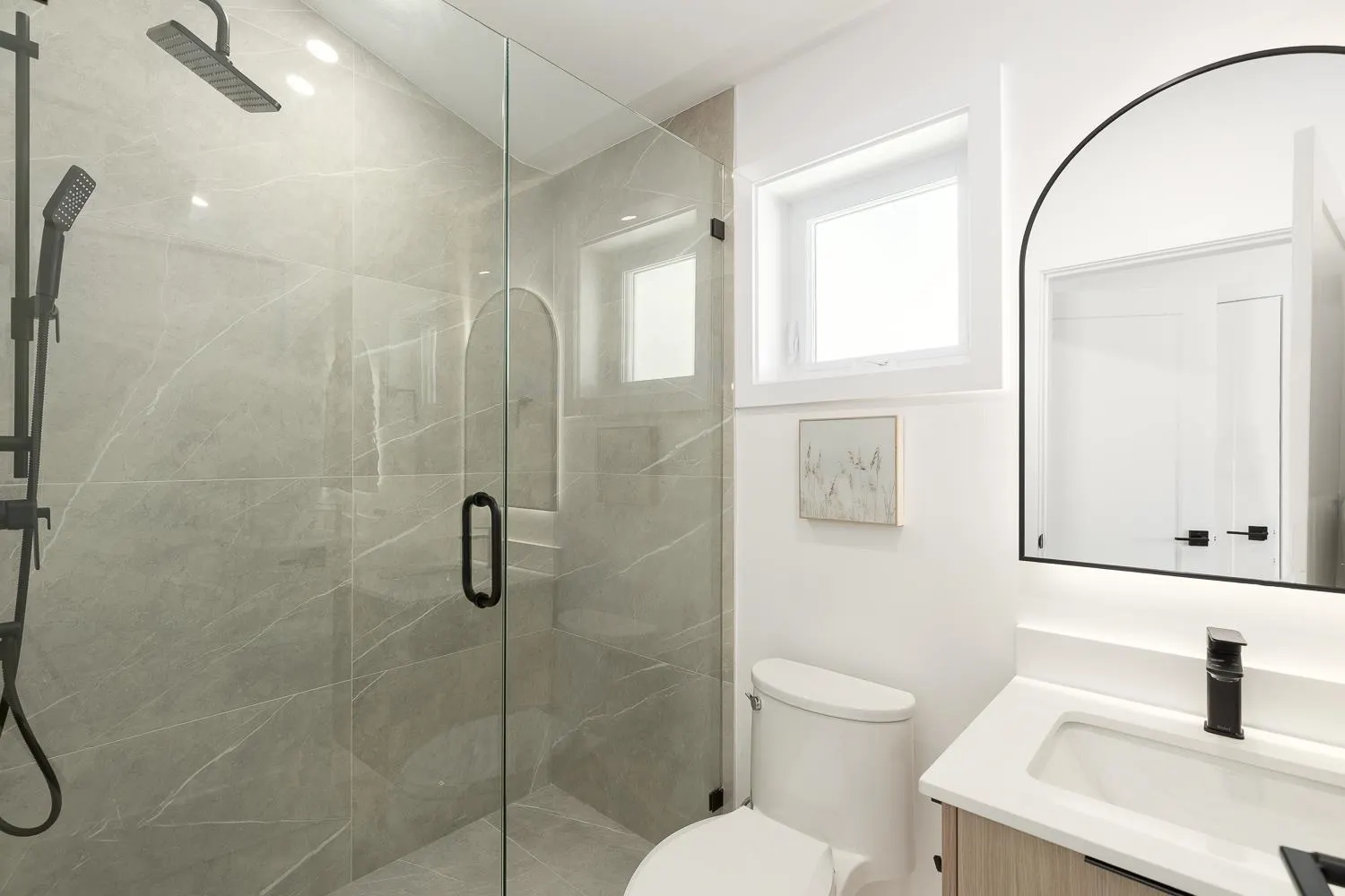 1 3536 W 14th Avenue