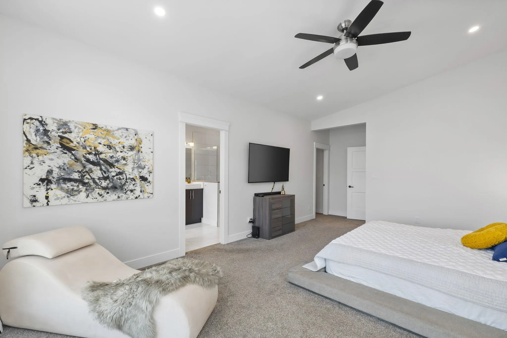 47208 Swallow Place