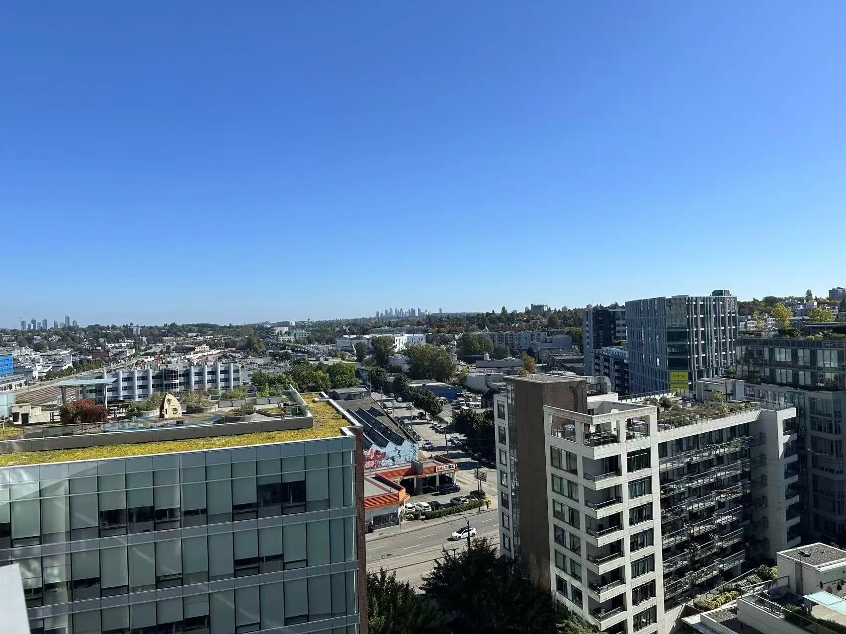 1701 1618 Quebec Street