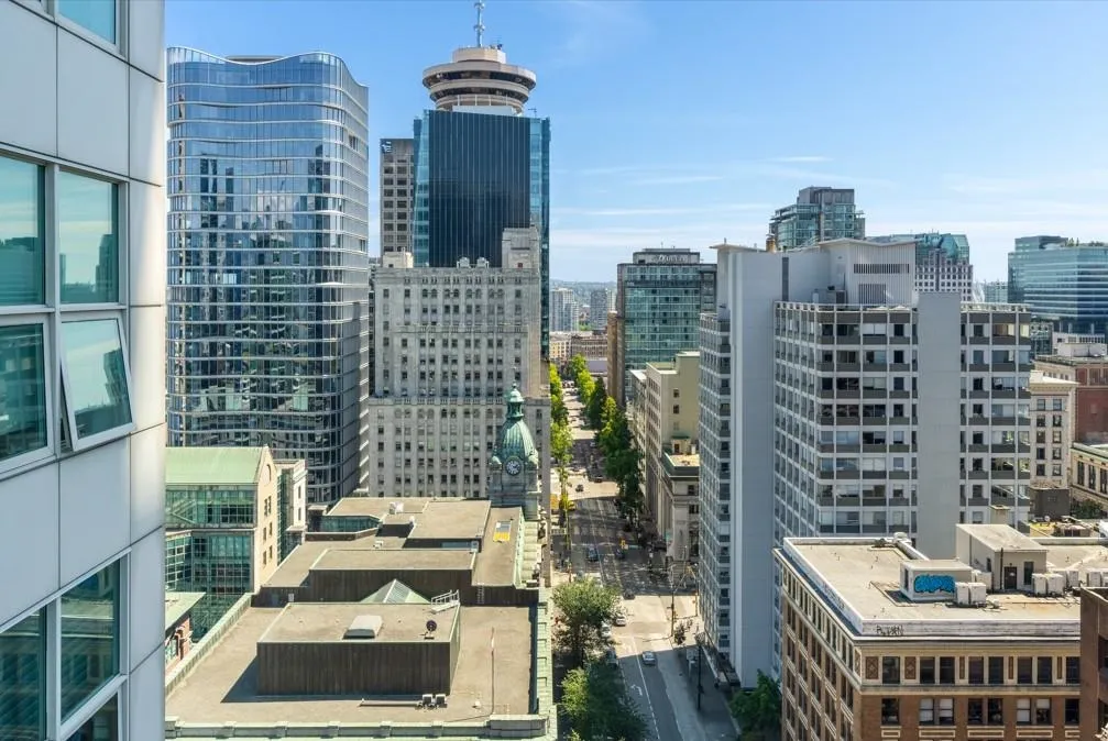 1704 837 W Hastings Street