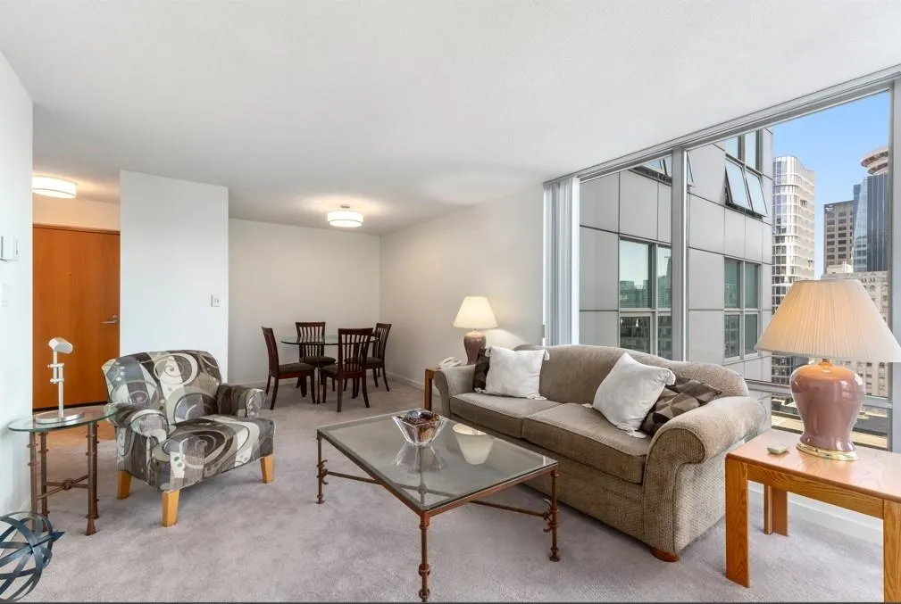 1704 837 W Hastings Street