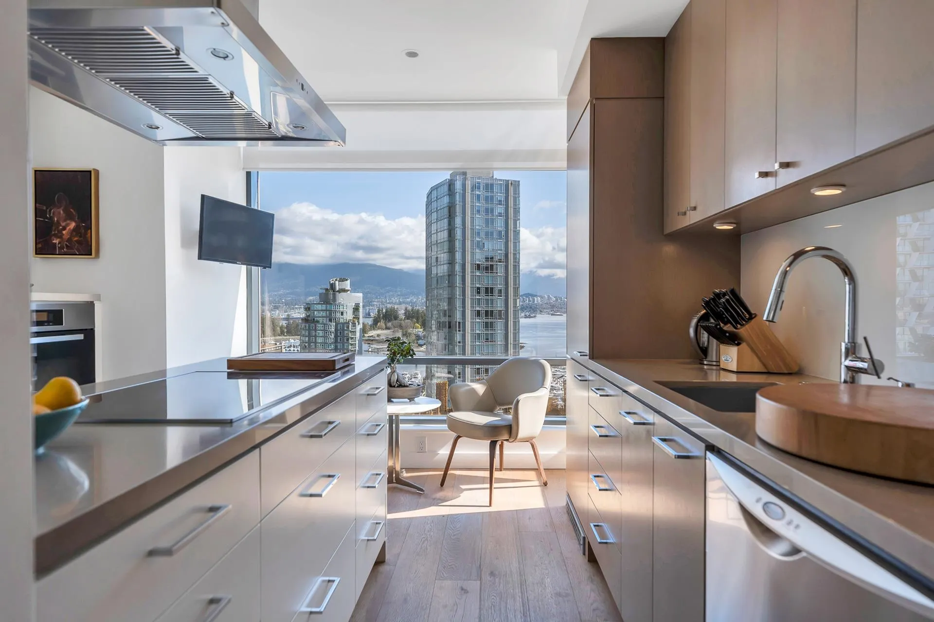 11A 1500 Alberni Street