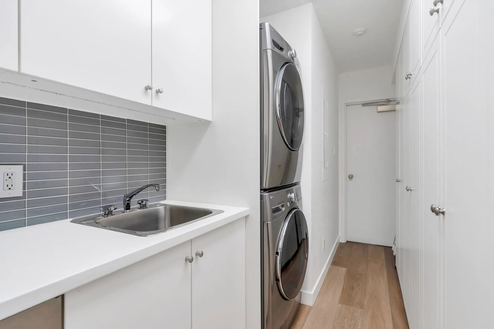 11A 1500 Alberni Street