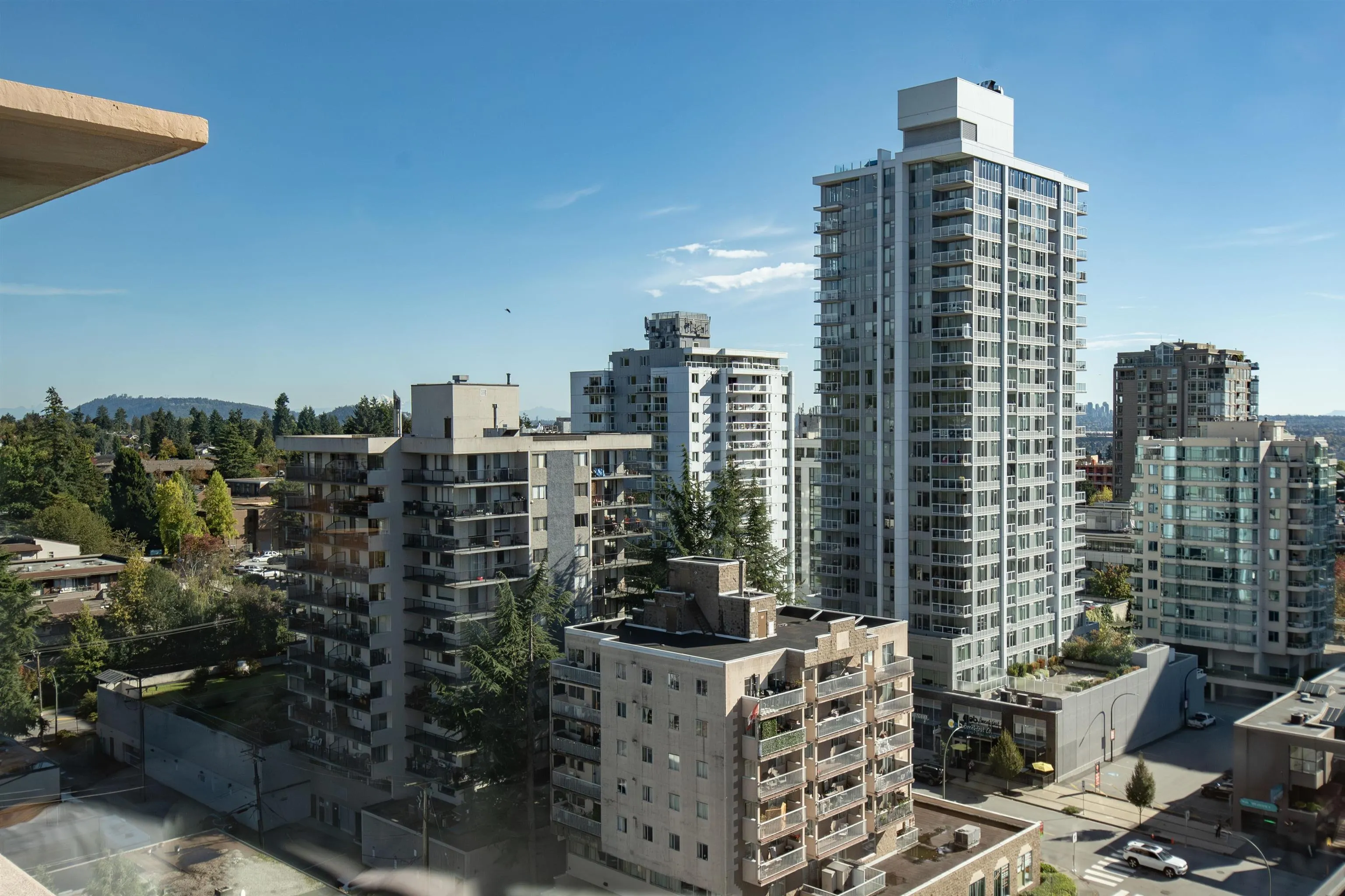 1504 1555 Eastern Avenue