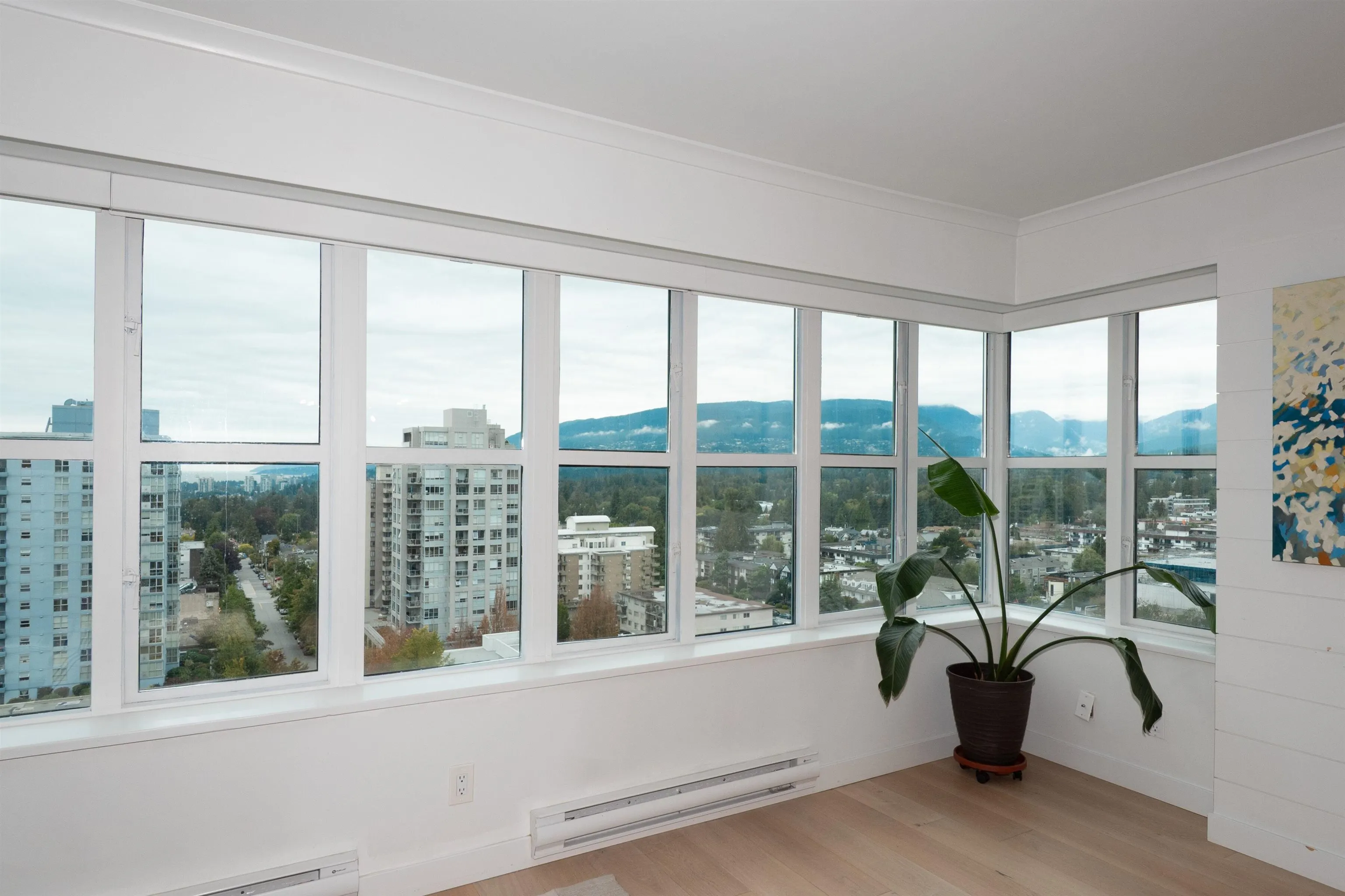 1504 1555 Eastern Avenue