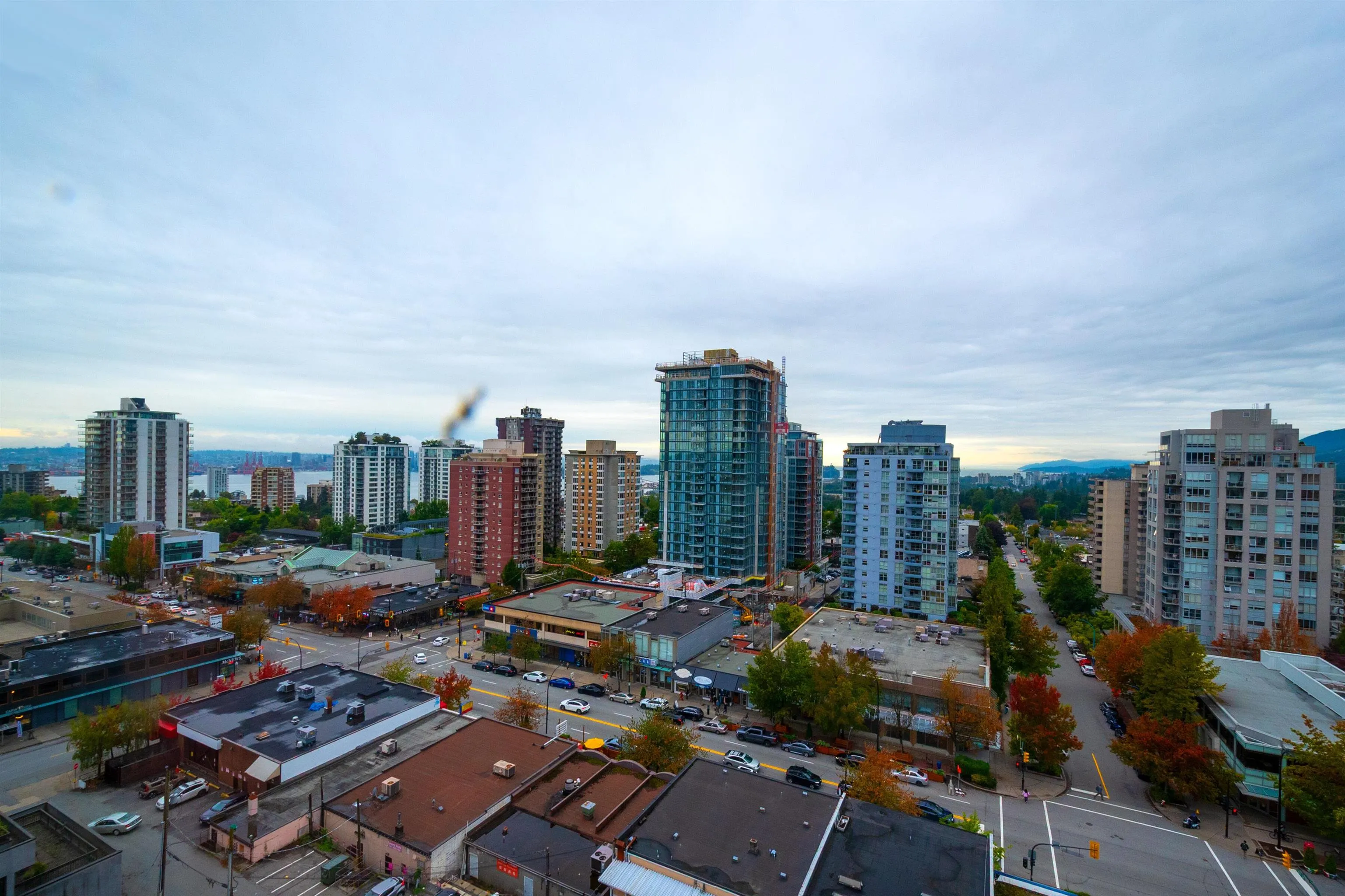 1504 1555 Eastern Avenue