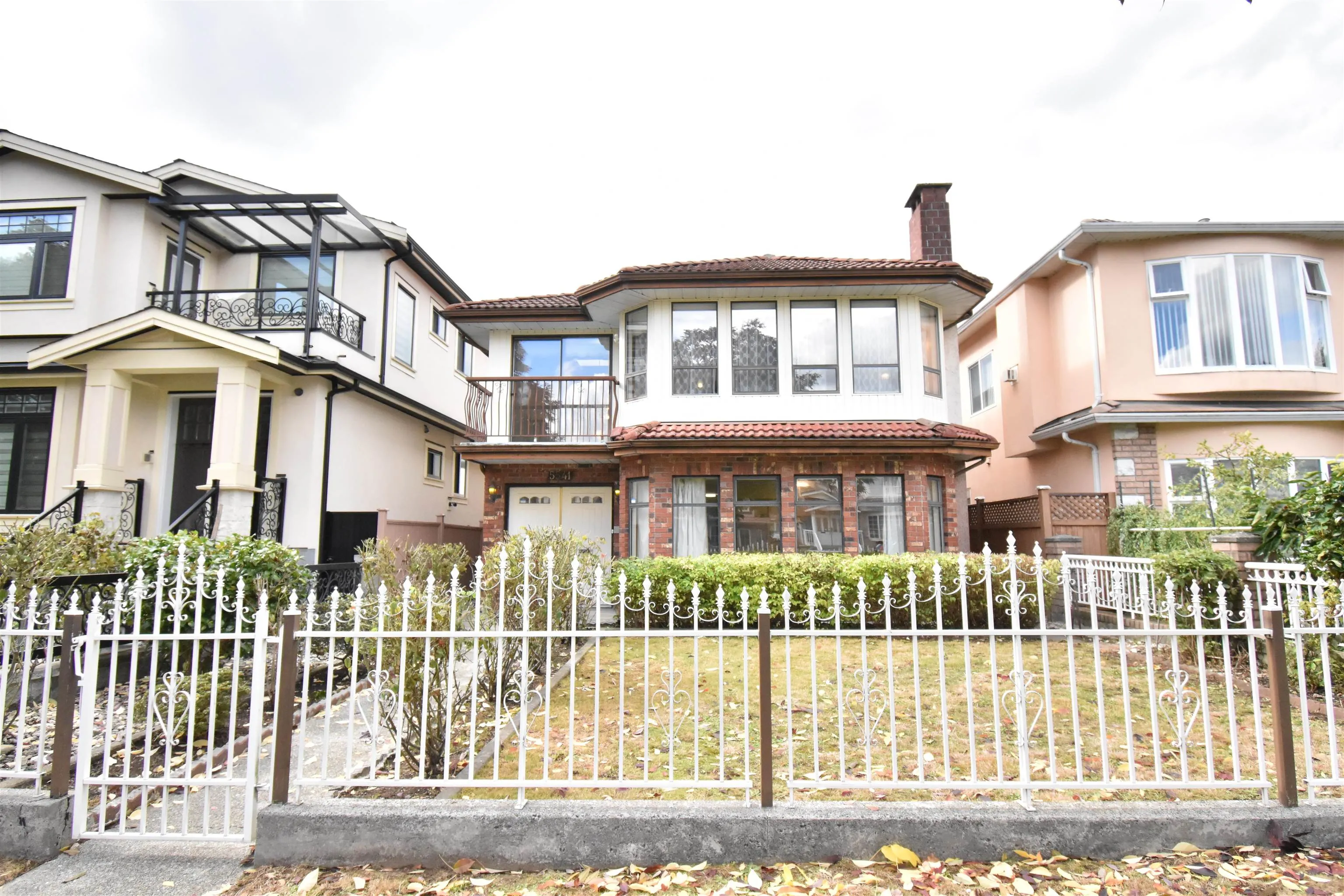 5541 Bruce Street
