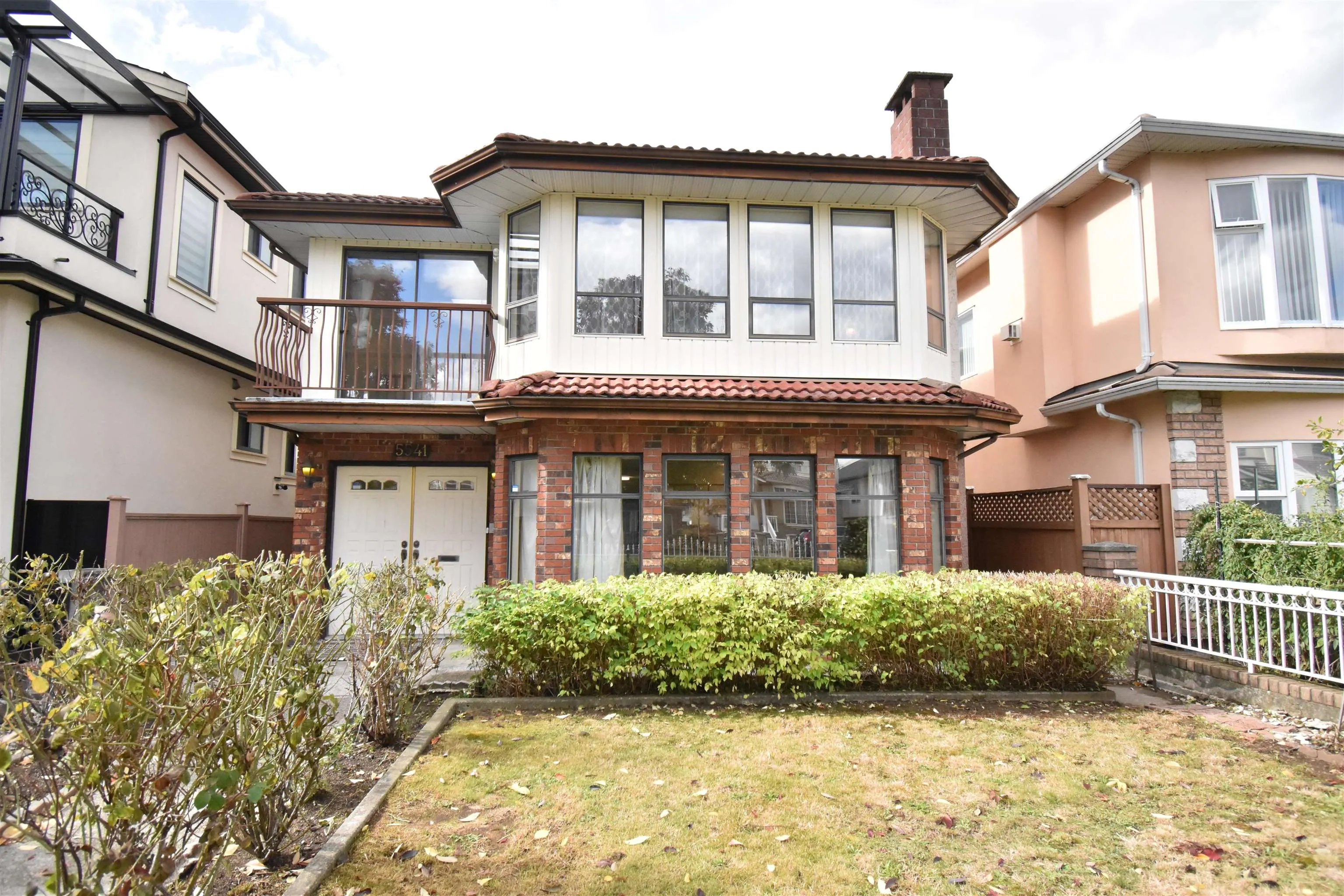 5541 Bruce Street