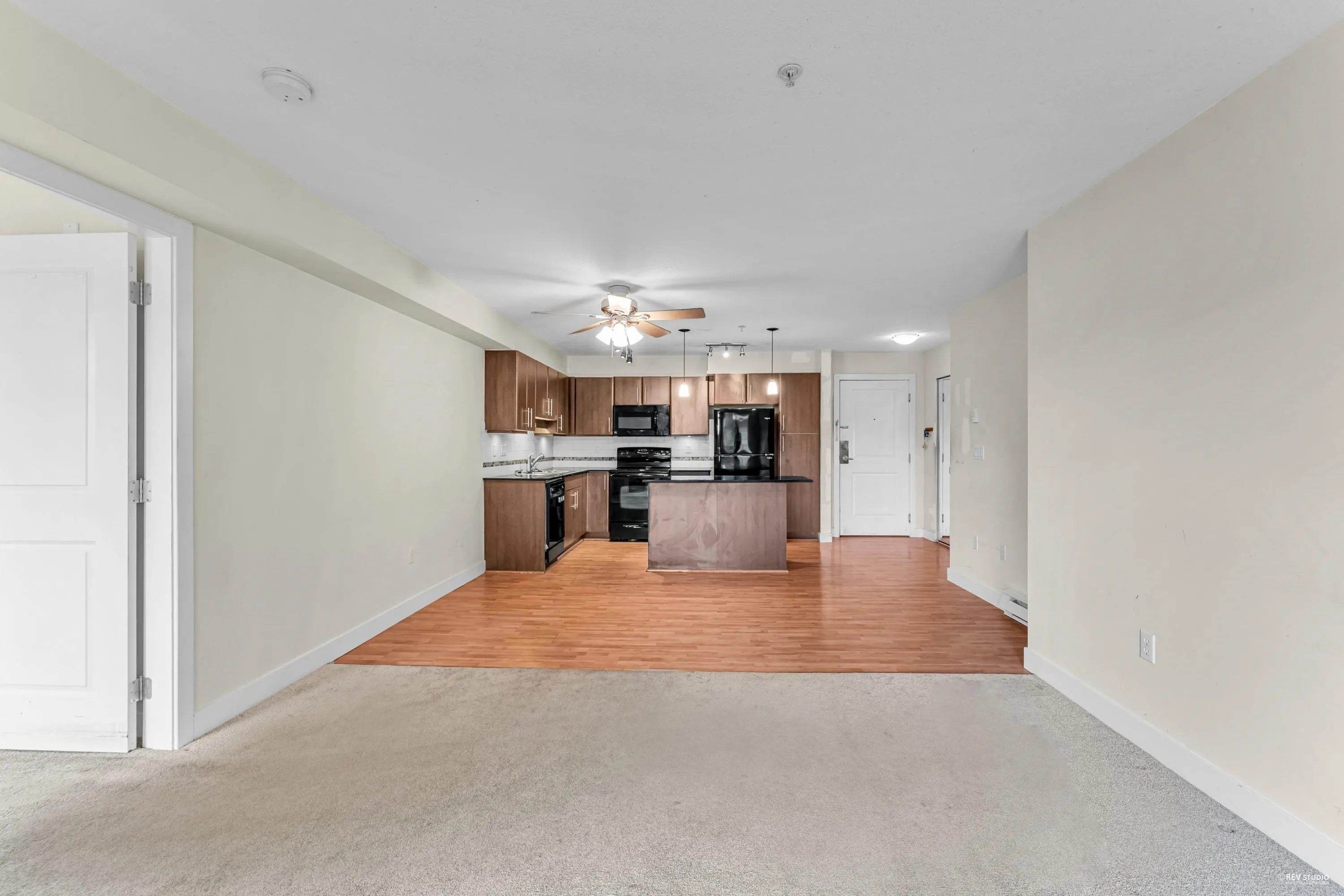 214 12020 207a Street