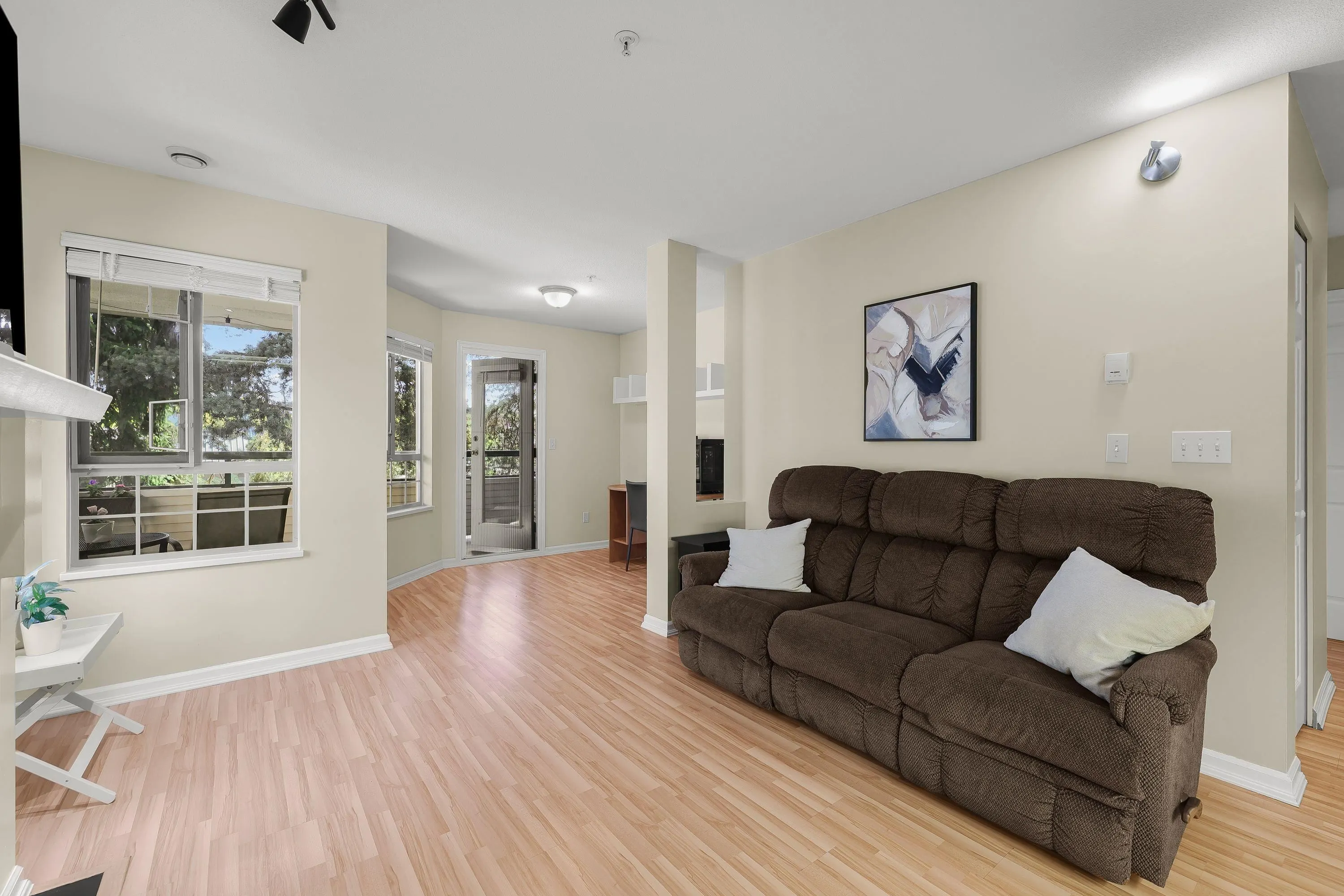 210 22025 48 Avenue