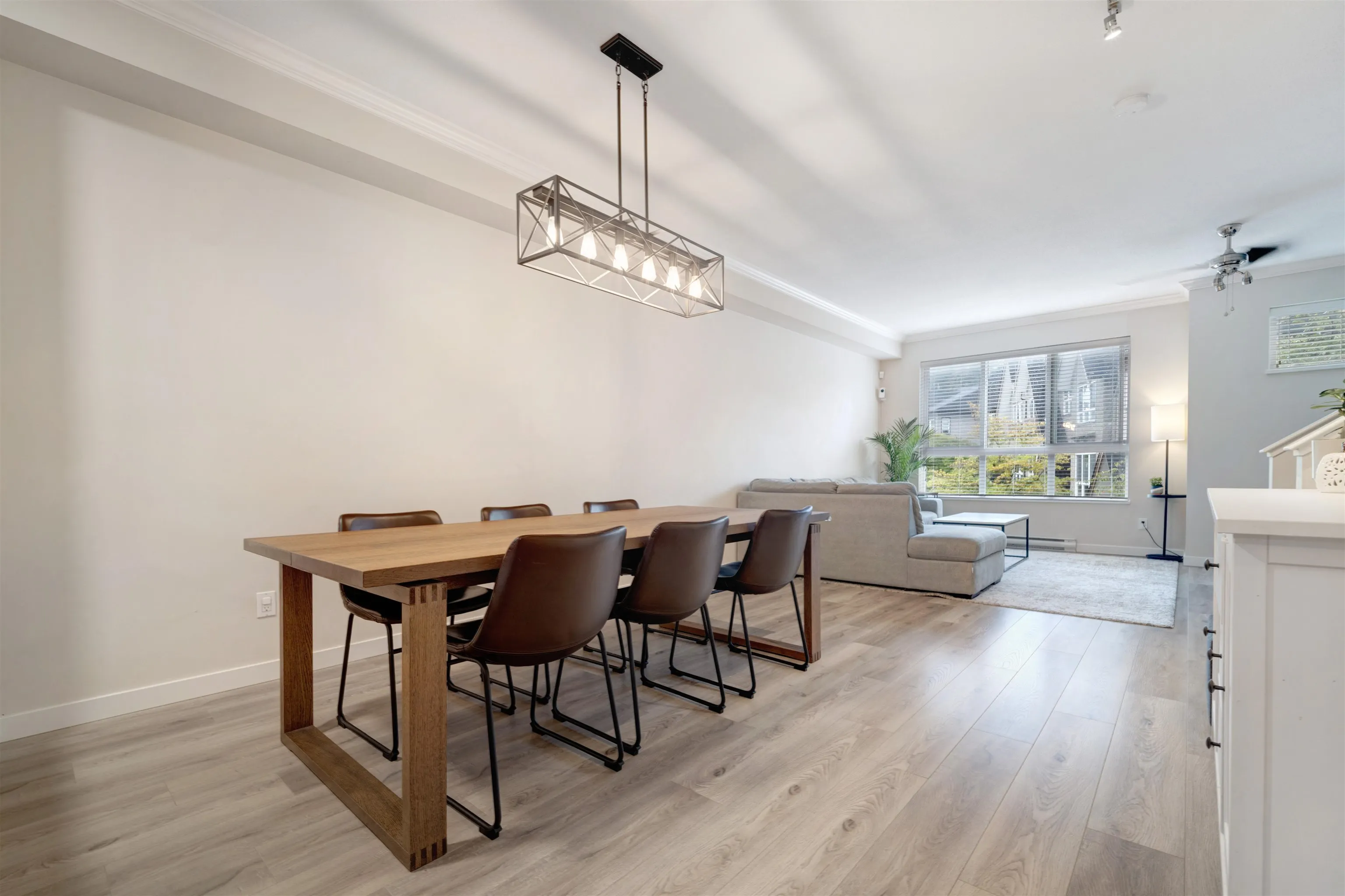 52 10489 Delsom Crescent