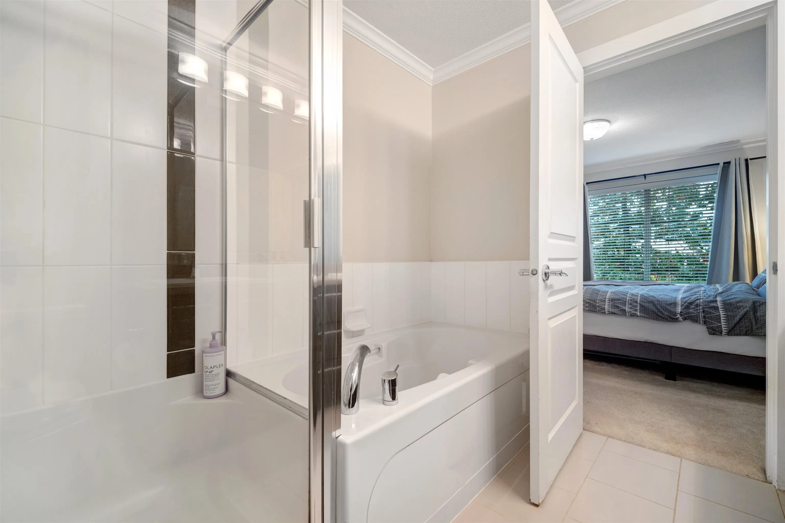 52 10489 Delsom Crescent