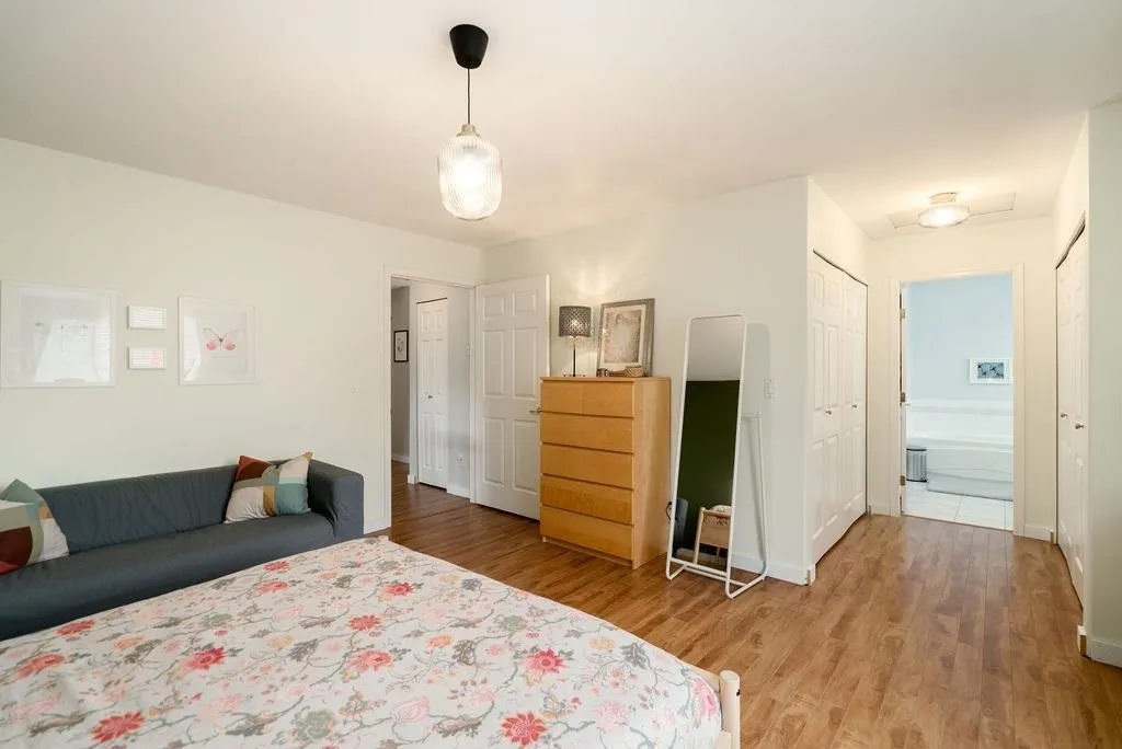 23801 Kanaka Way