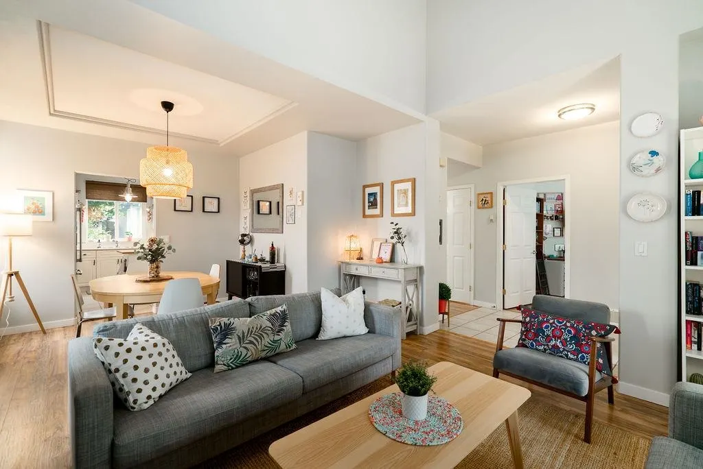 23801 Kanaka Way