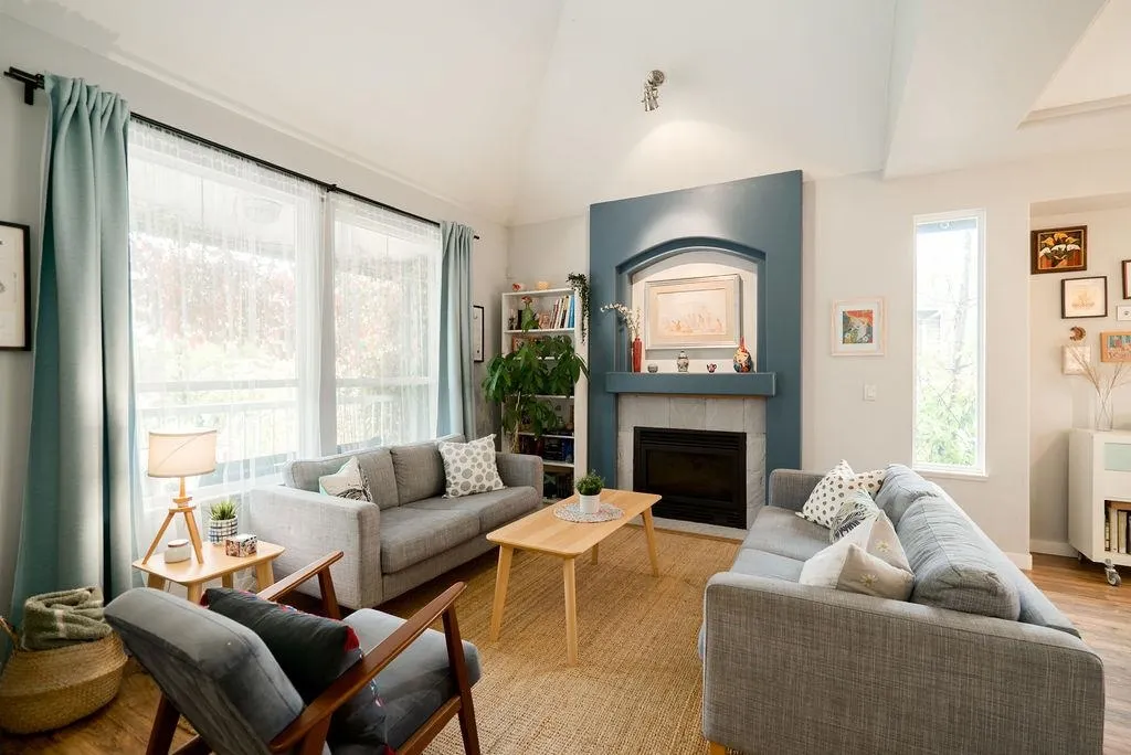 23801 Kanaka Way