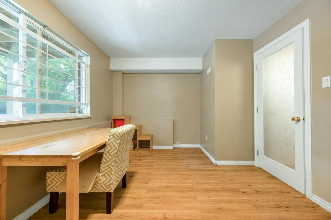122 3880 Westminster Highway