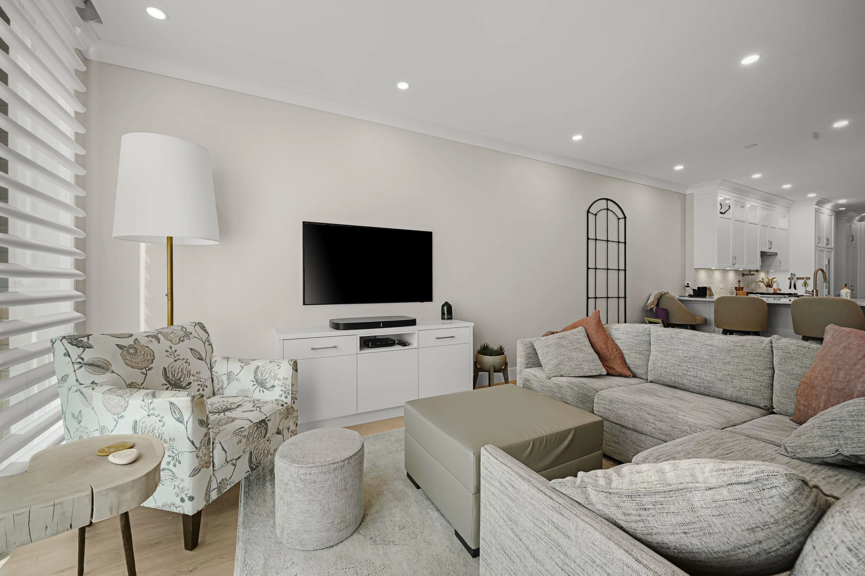 102 1488 Hornby Street