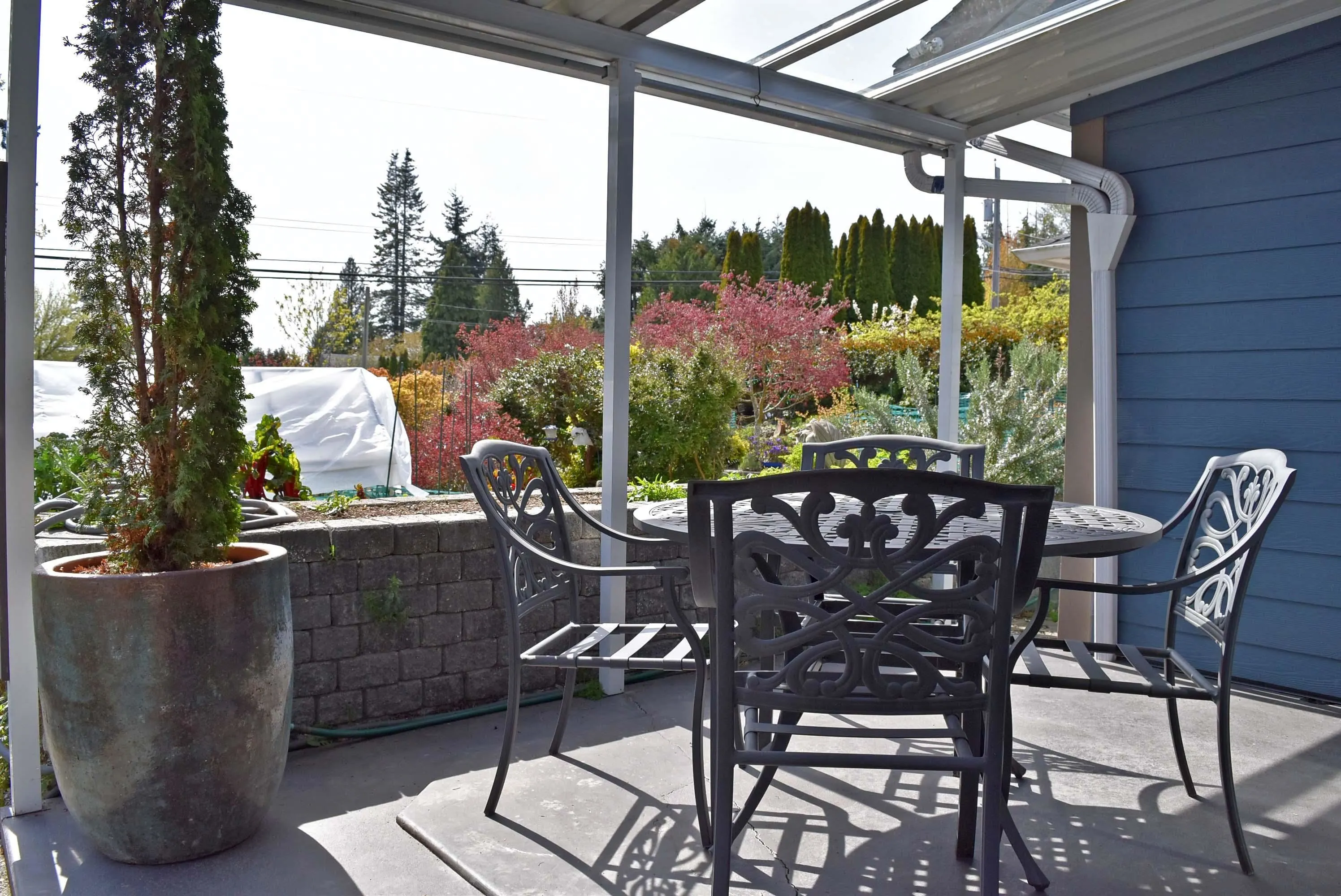 6166 Norwest Bay Road