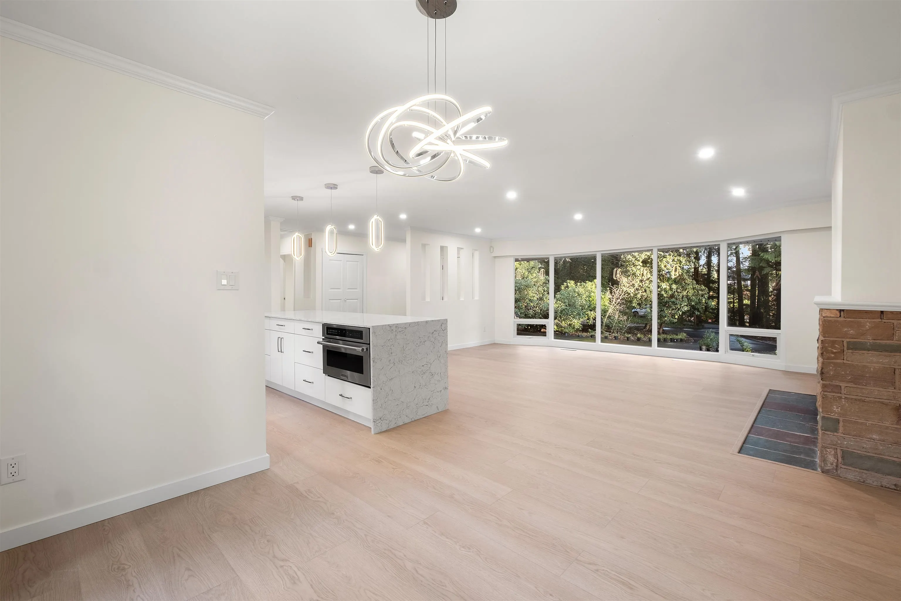 441 Southborough Drive