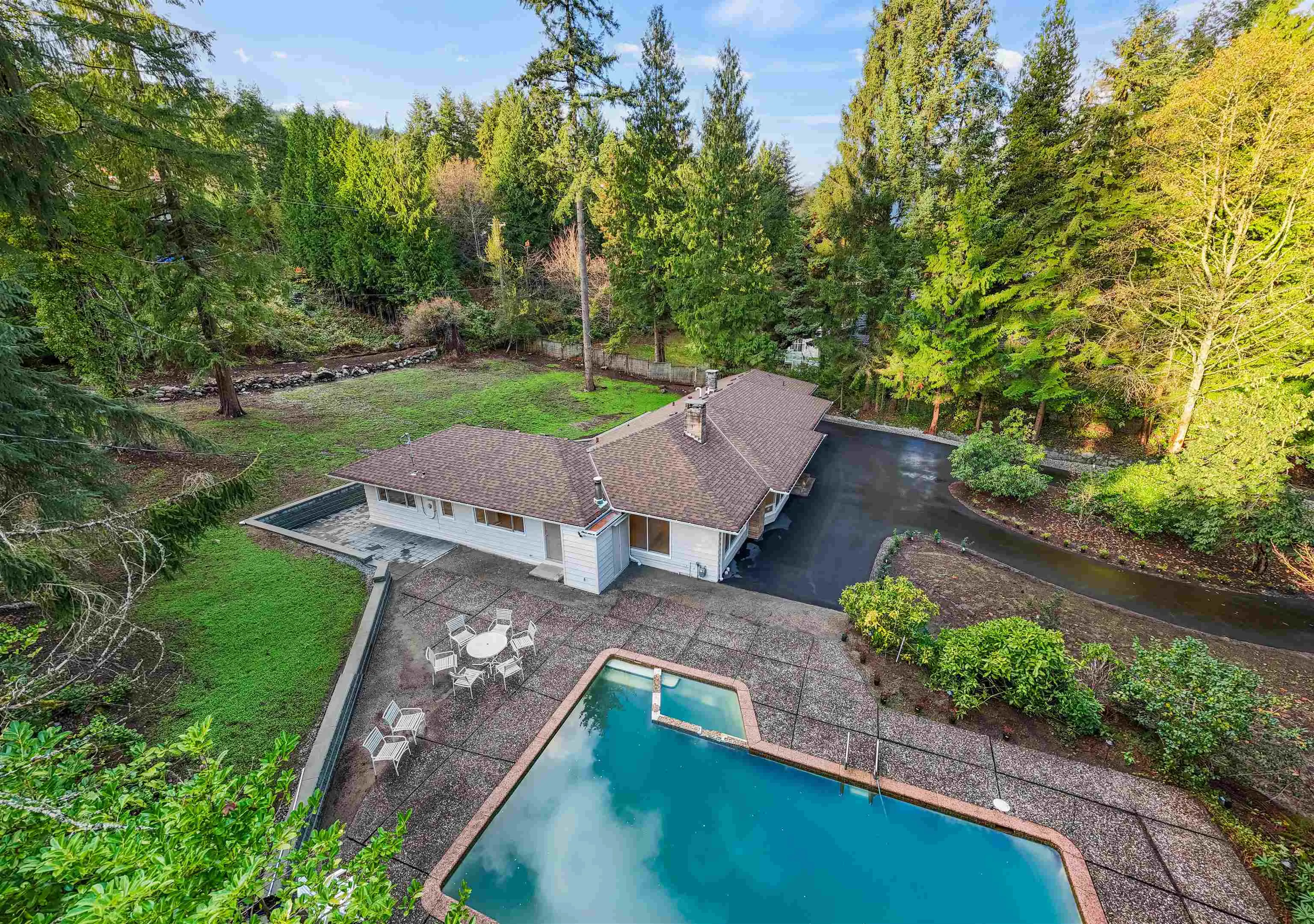 441 Southborough Drive