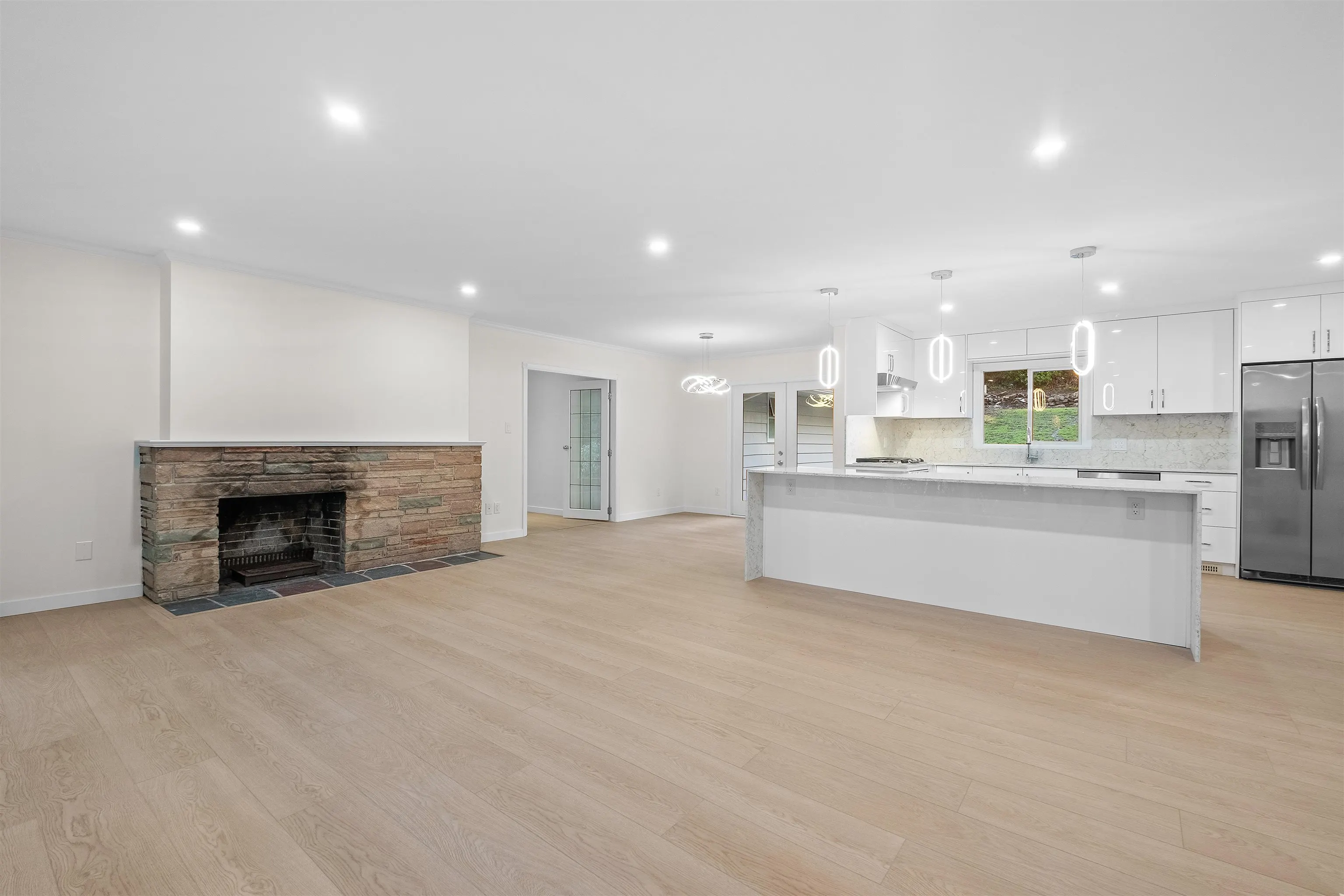 441 Southborough Drive