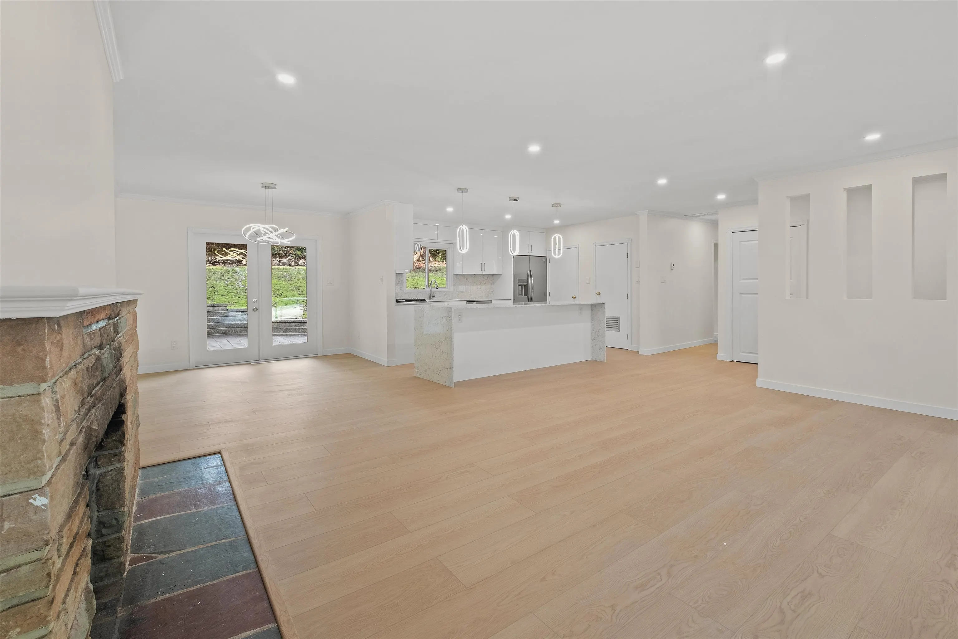 441 Southborough Drive
